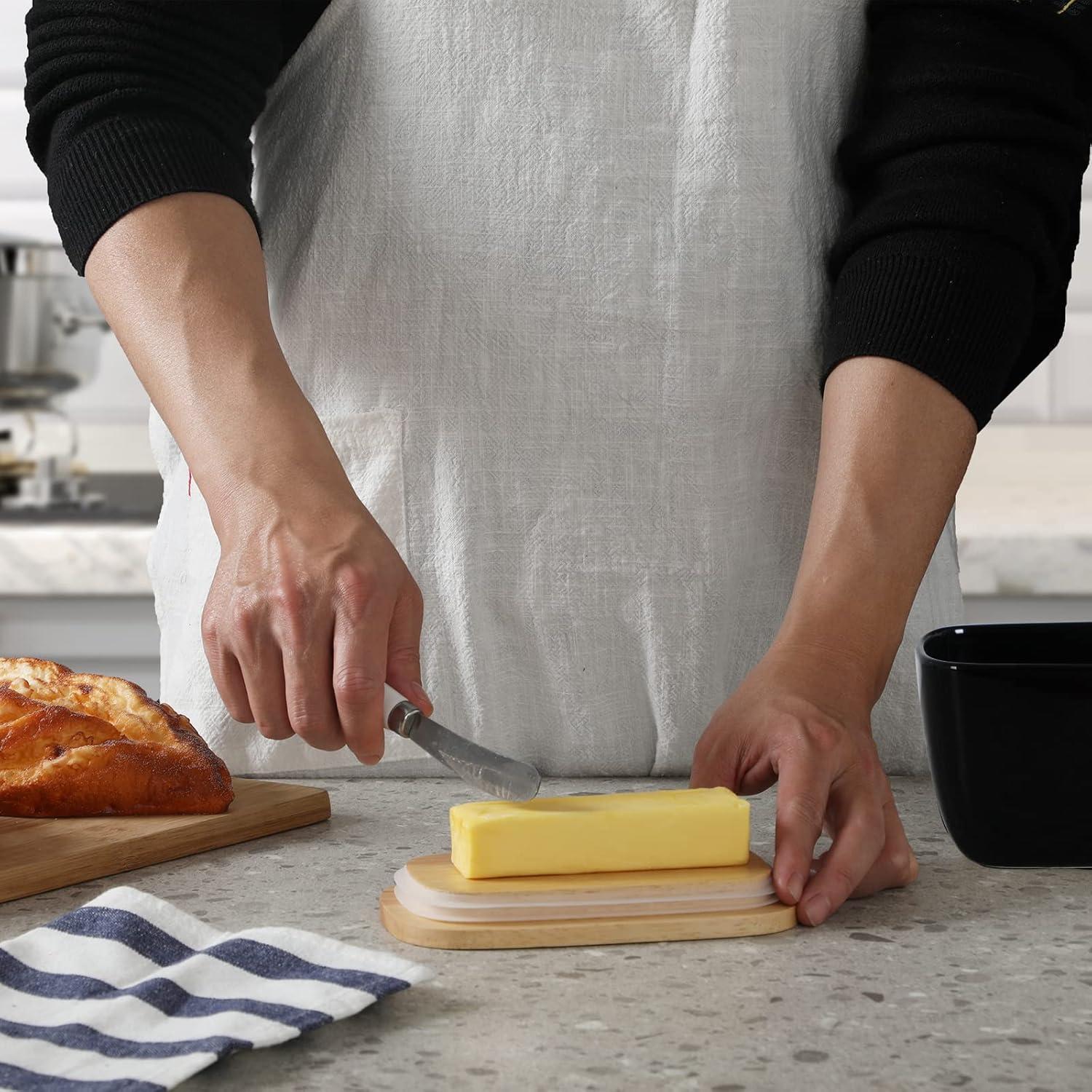Plato de Cerámica para Mantequilla GDCZ con Tapa de Madera