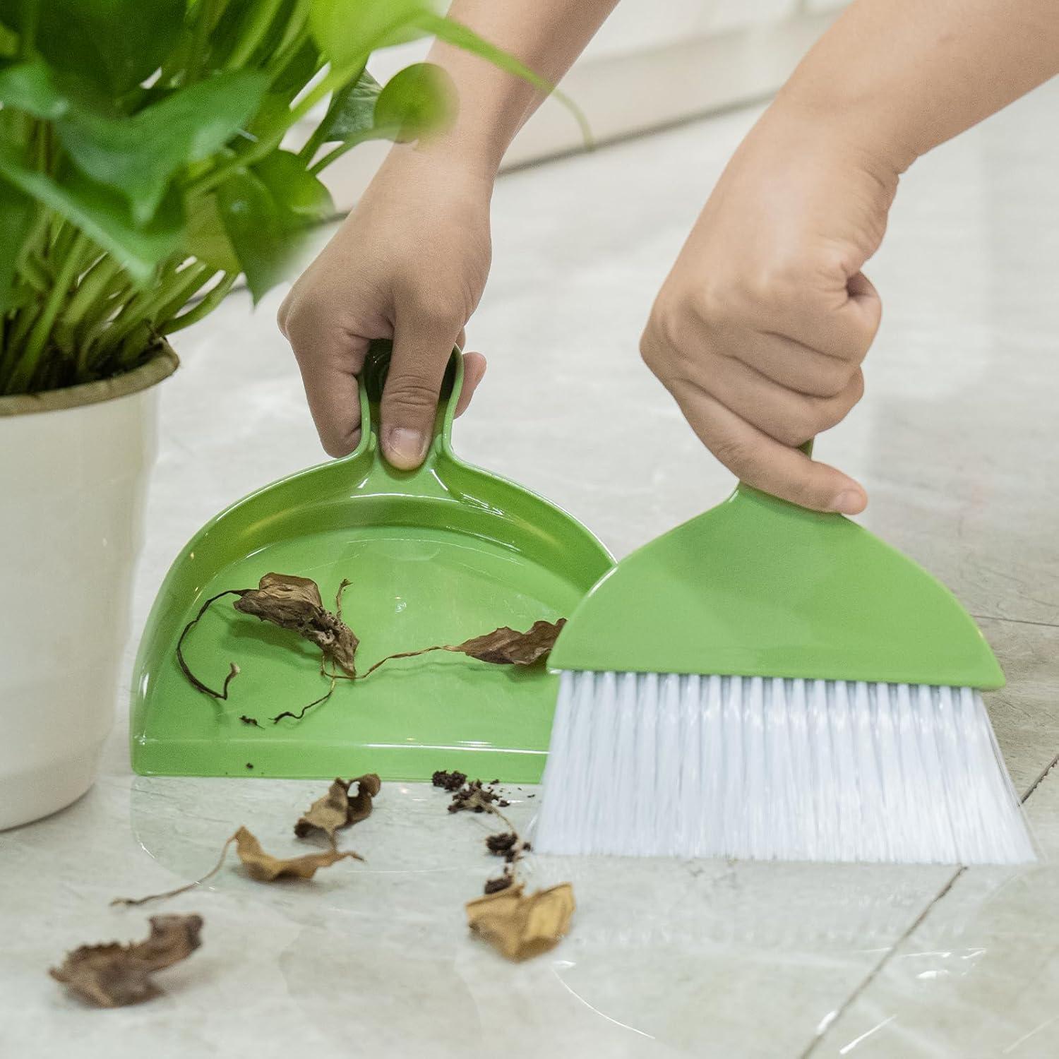 Juego de Escoba y Recogedor ThinkLearn Verde 2 Piezas