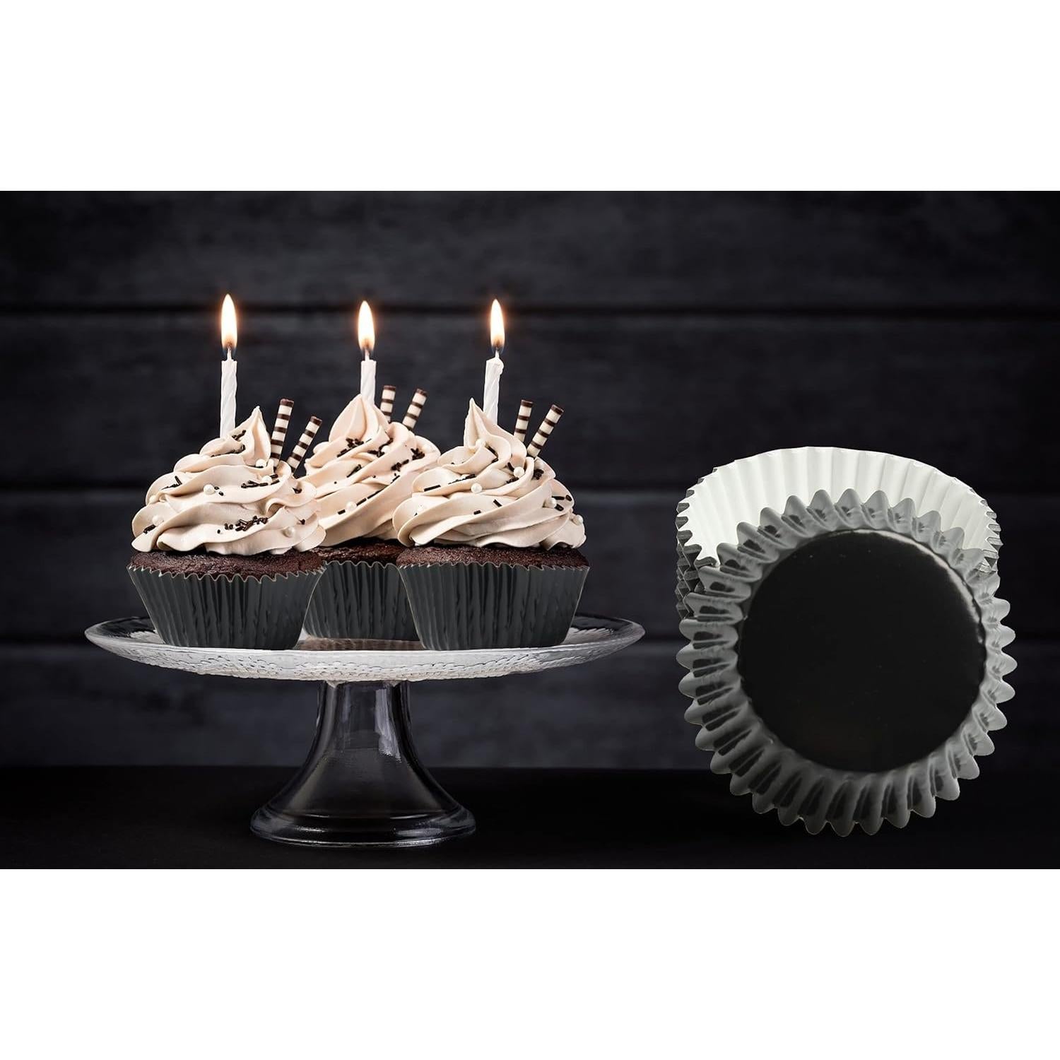 Forros para Cupcakes Negros MEETINGU 100 Pcs Aluminio 7 cm