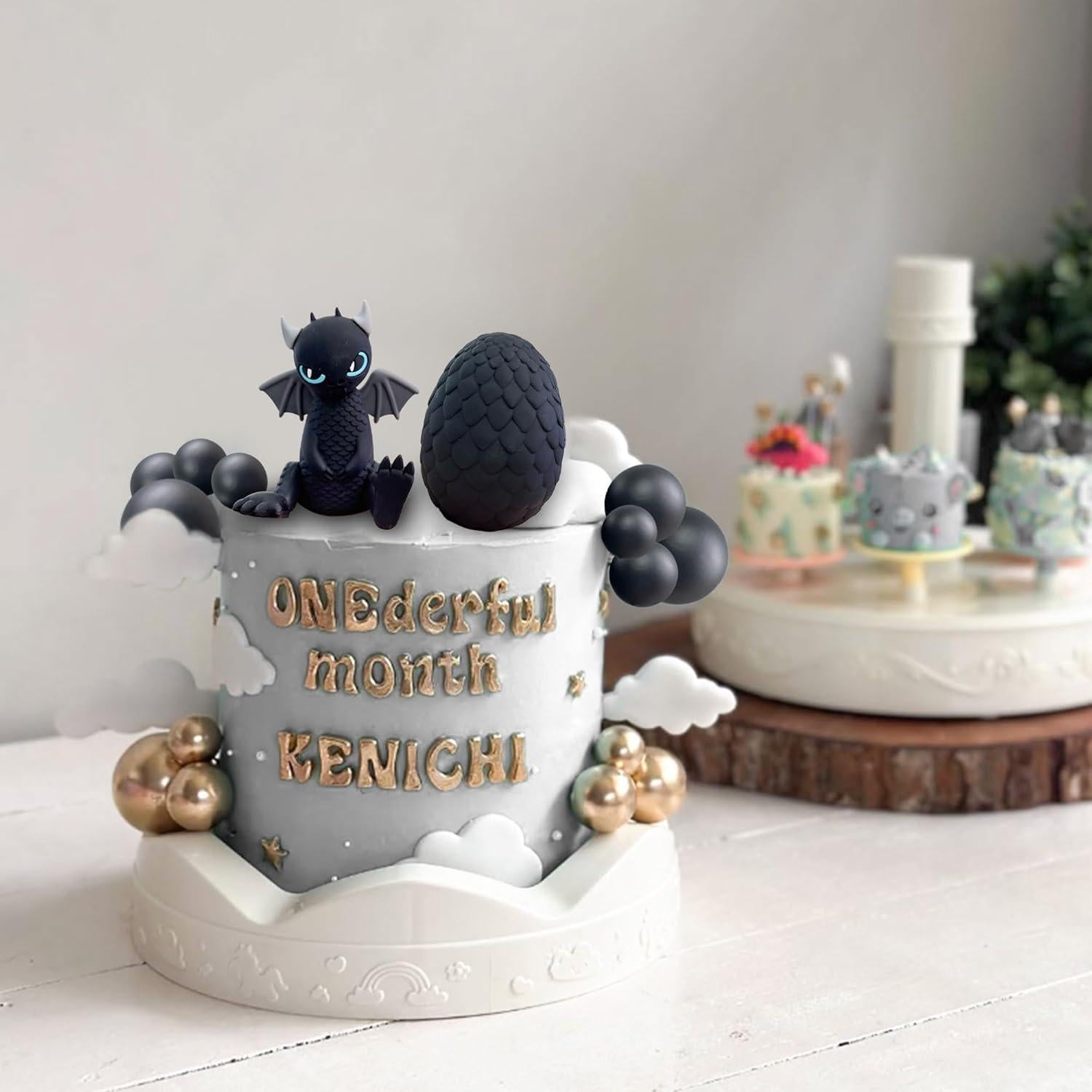 Adorno de Pastel Dragón Negro BACH AND BOOZY 10 Piezas