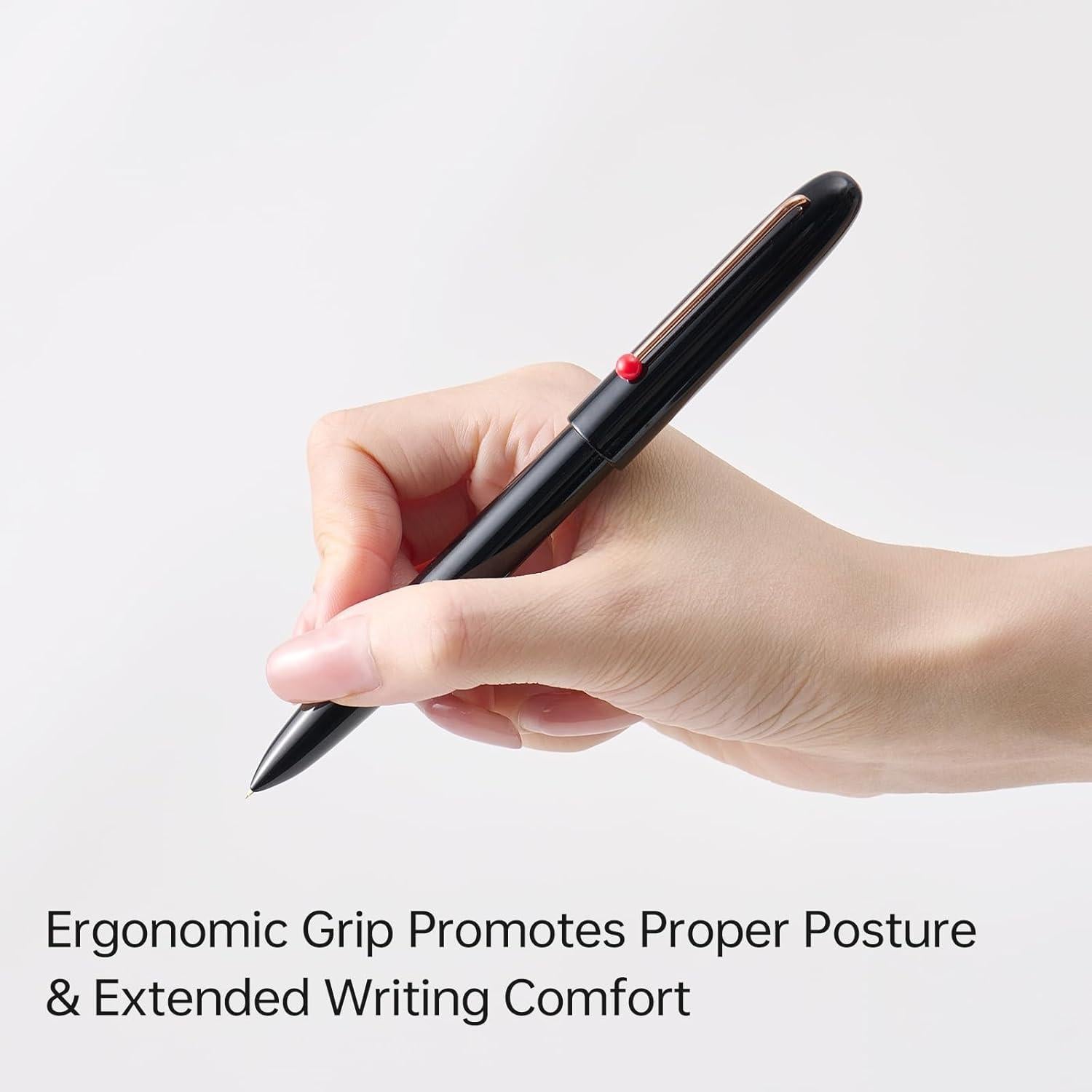 Pluma Fuente Kaco Negra Punta Extra Fina con 8 Cartuchos