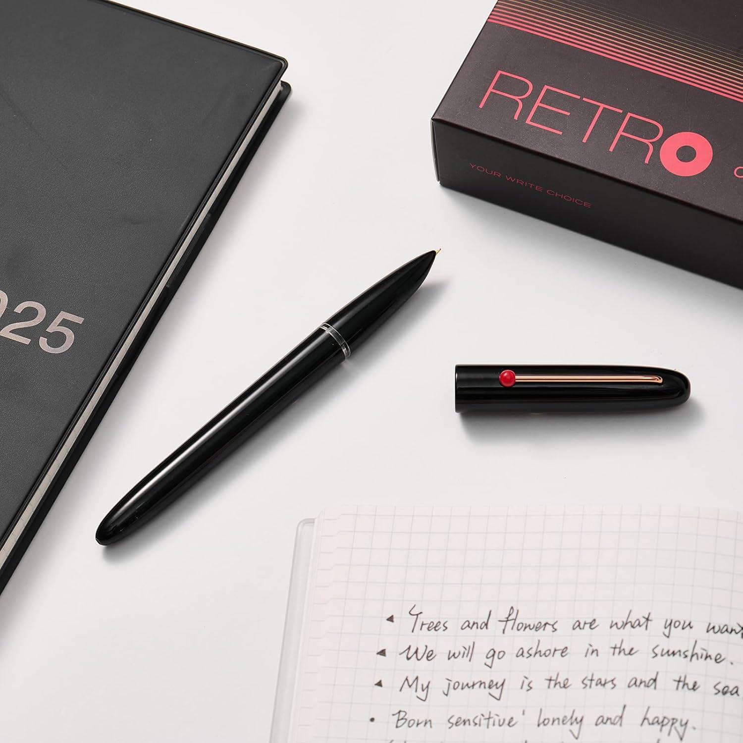 Pluma Fuente Kaco Negra Punta Extra Fina con 8 Cartuchos