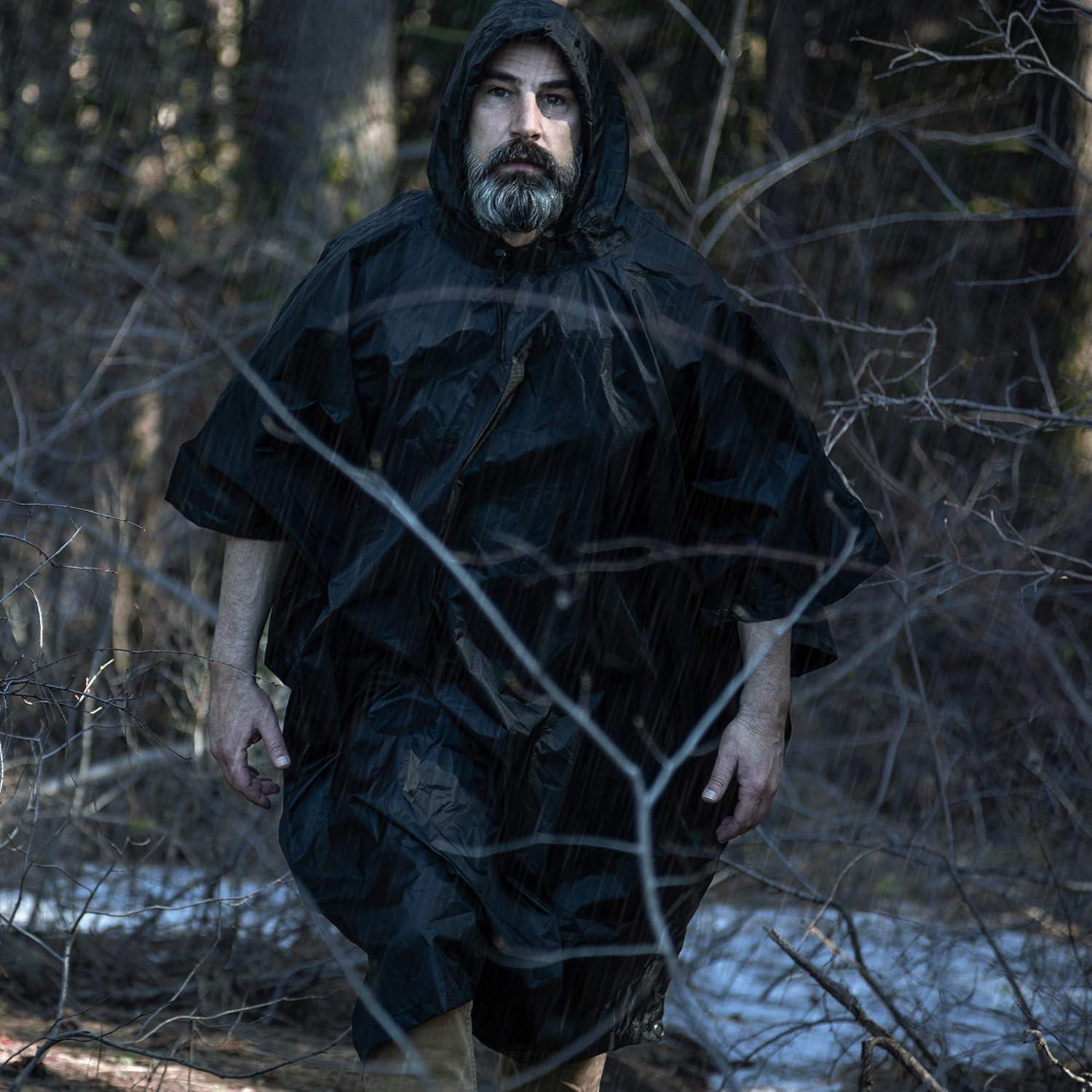 Poncho de Lluvia Arcturus Negro | Nylon Ripstop Impermeable | 137x122cm