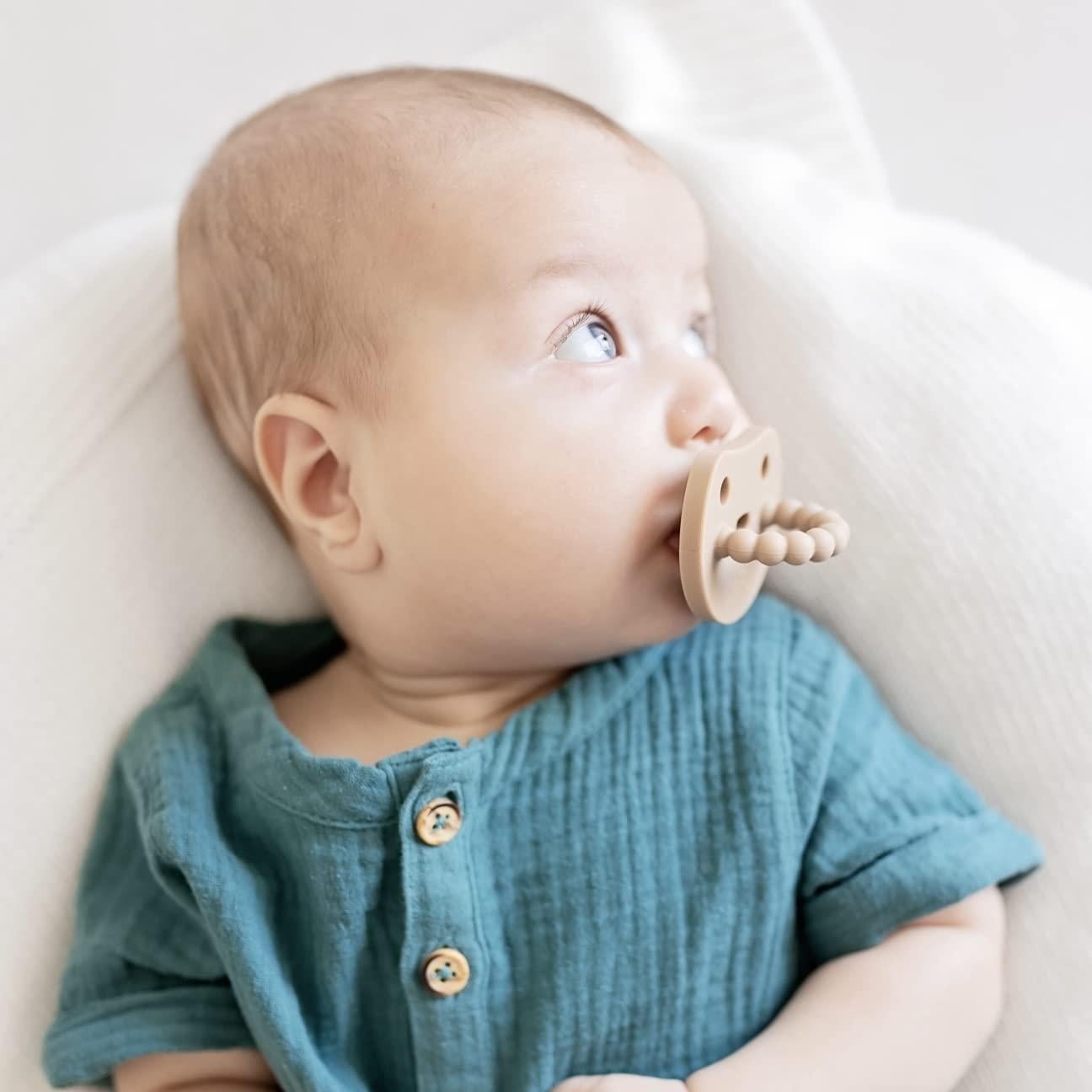 Chupete y Mordedor Ortodóntico Ryan & Rose Duna - 100% Silicona