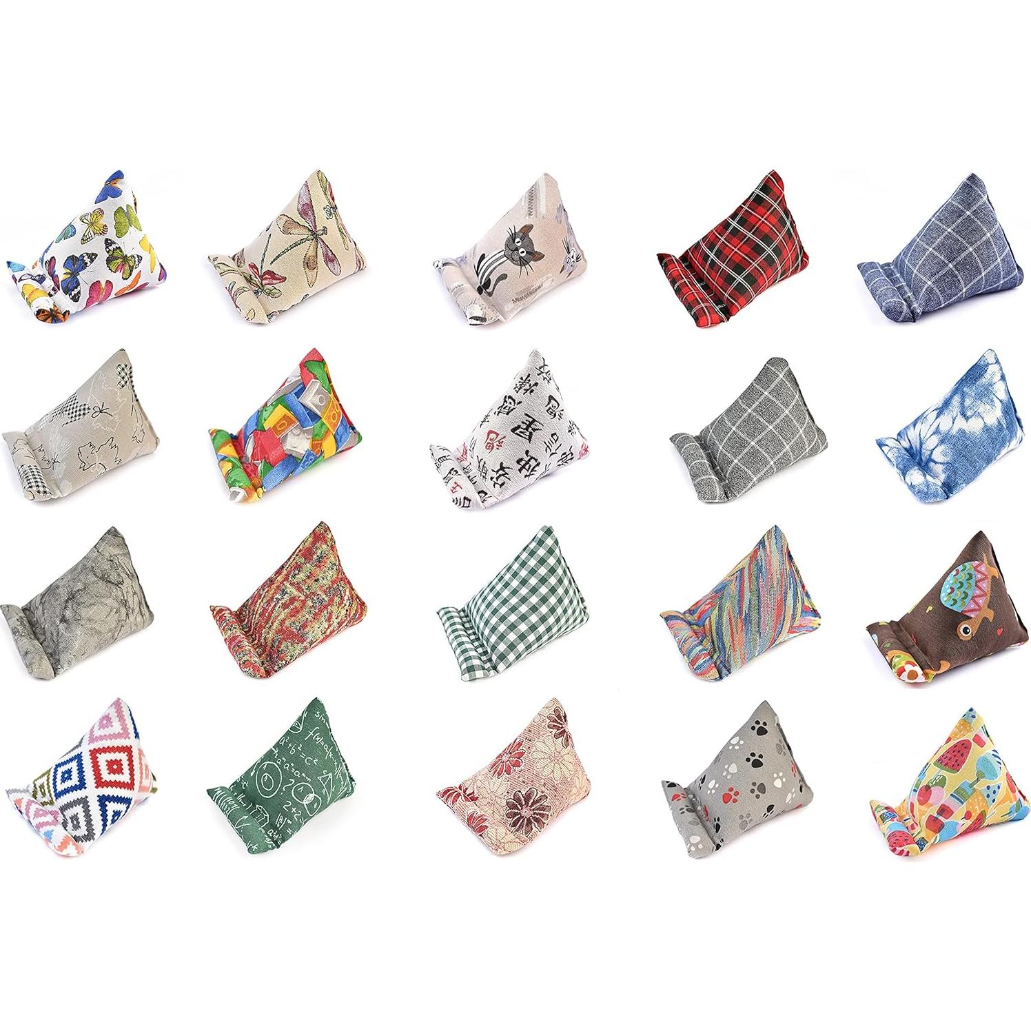 Soporte de Almohada para Teléfono Hecho a Mano - Wedge 17.78x15.49x13.97cm