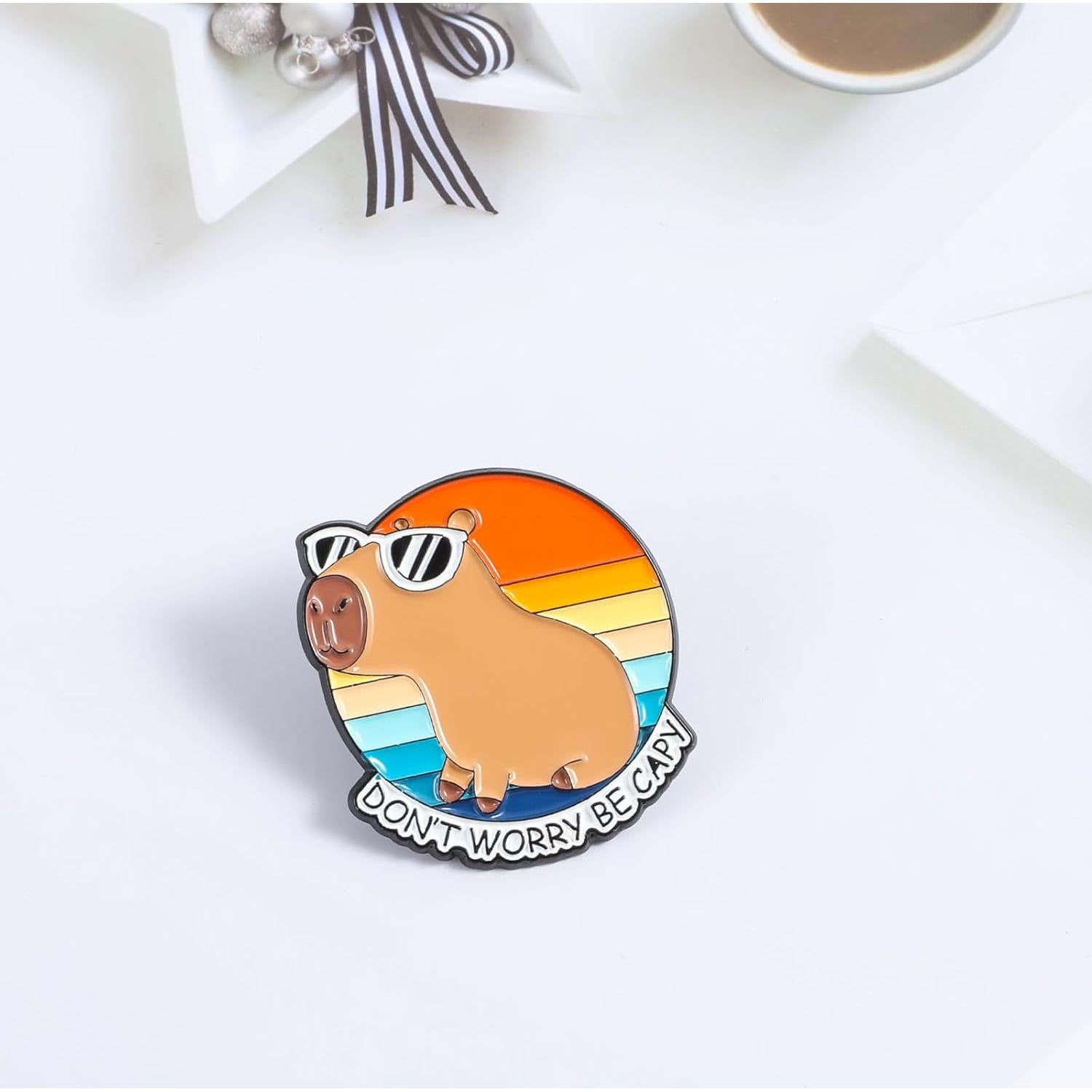 Pin de Esmalte Capibara con Gafas WLLHYF 3.05x2.29cm