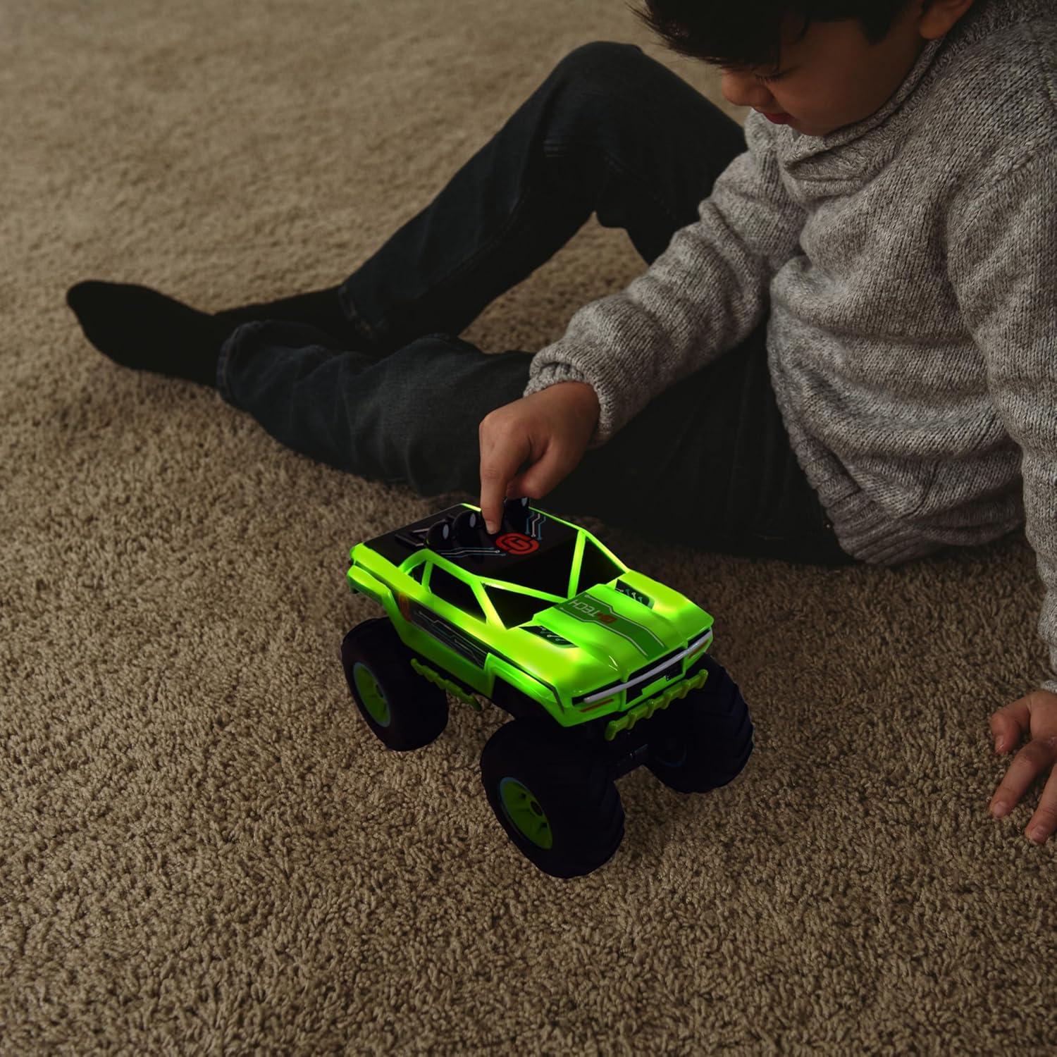 Camión Monster Maxx Action Verde 23cm Motorizado Luces Sonidos