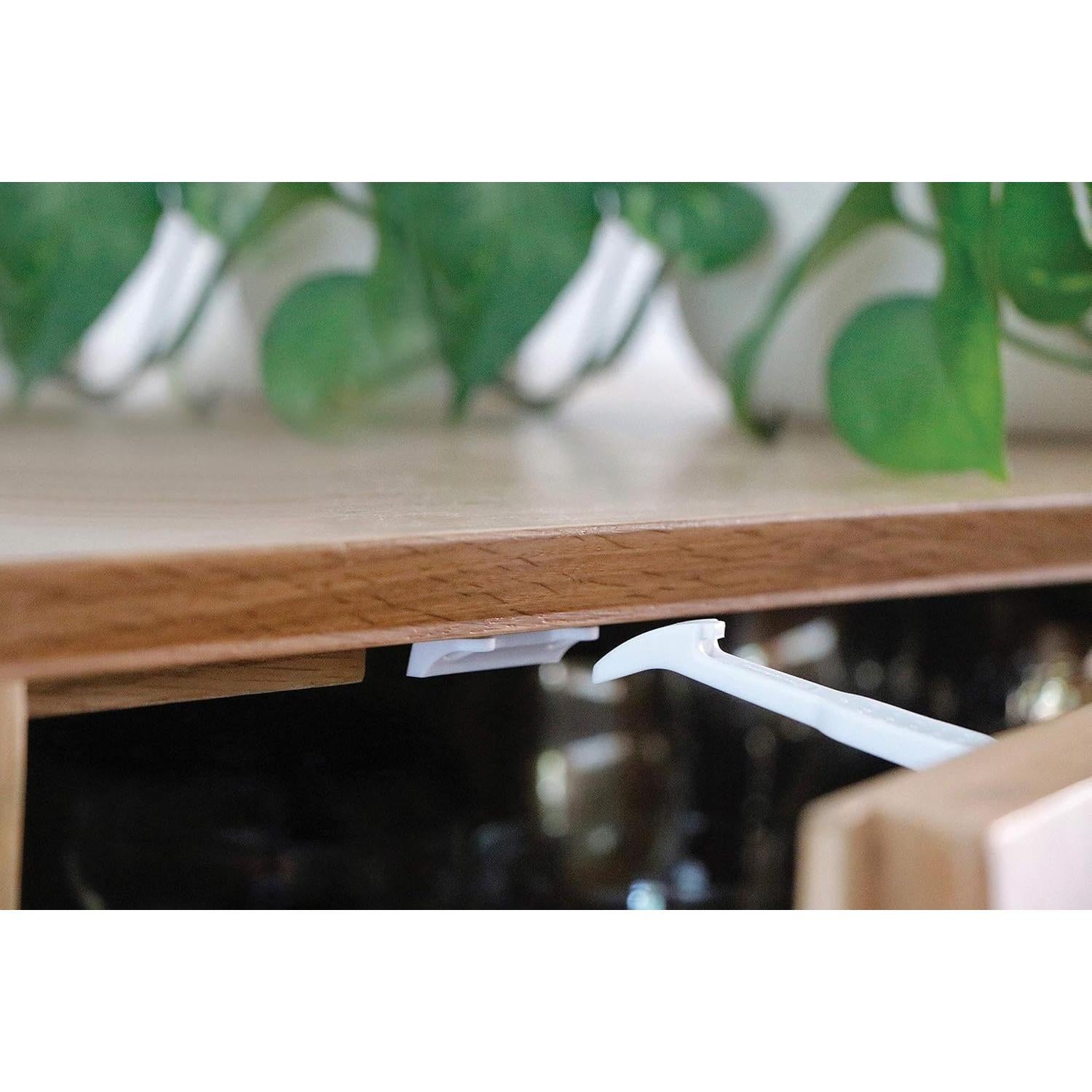 Bloqueos de Seguridad para Gabinetes Little Chicks CK034 - 14 Piezas