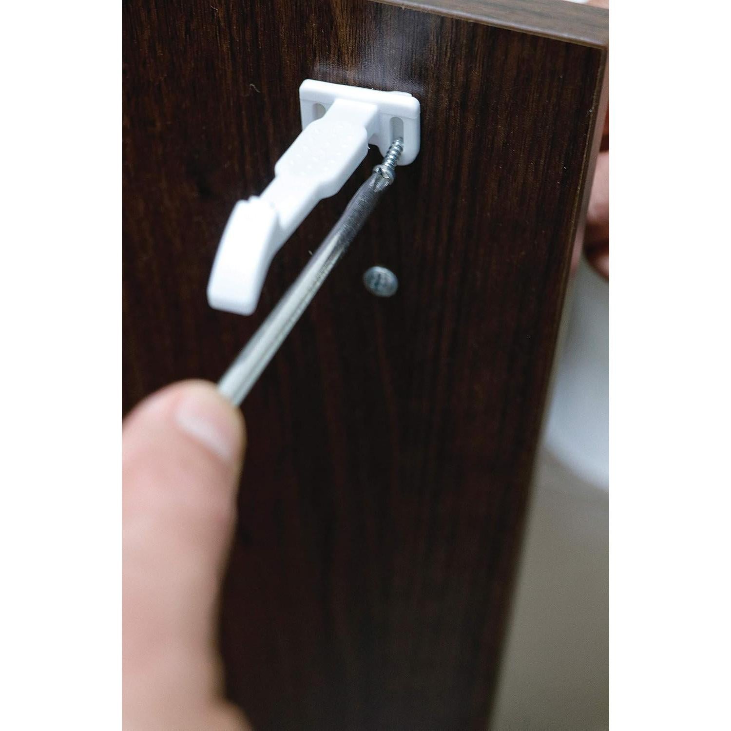 Bloqueos de Seguridad para Gabinetes Little Chicks CK034 - 14 Piezas