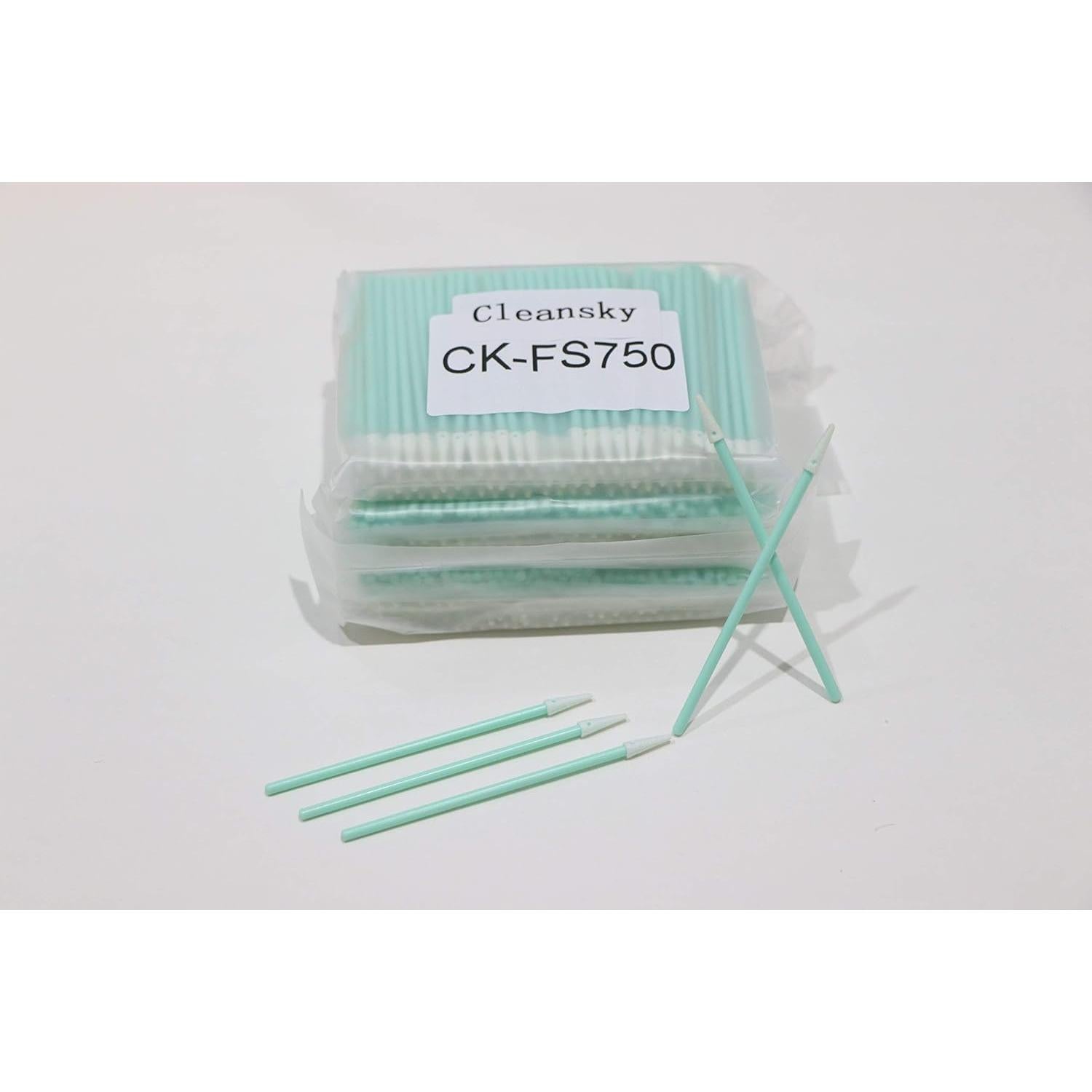 Bastones de limpieza CK-FS750 de espuma sin pelusa - 100 unidades