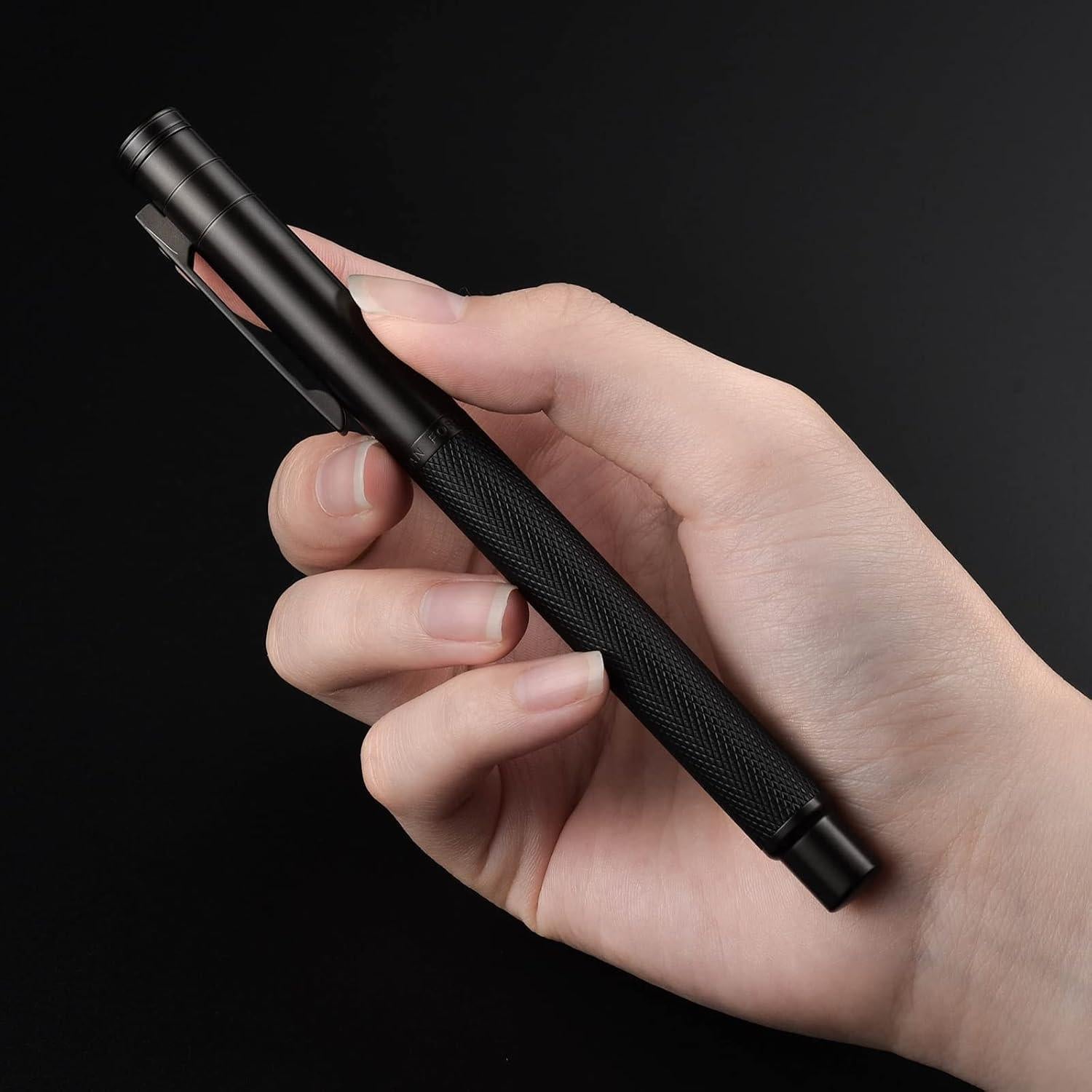 Pluma Fuente Hongdian Negra Punta Media con Estuche de Metal