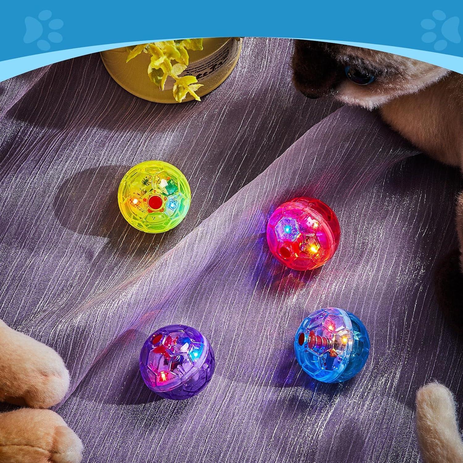 Pelotas Interactivas para Gatos Frienda - 4 Piezas con Luz LED