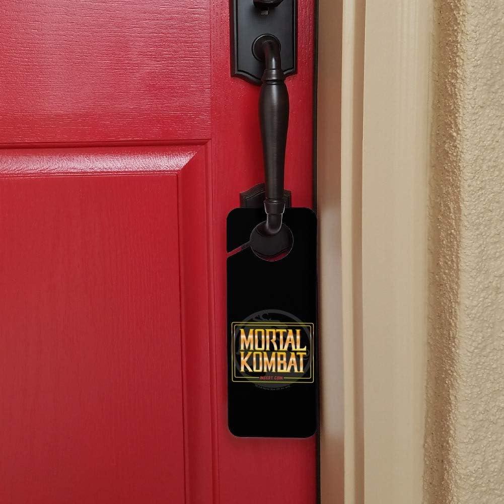 Colgador de Puerta Mortal Kombat Graphics & More 24x8.9cm