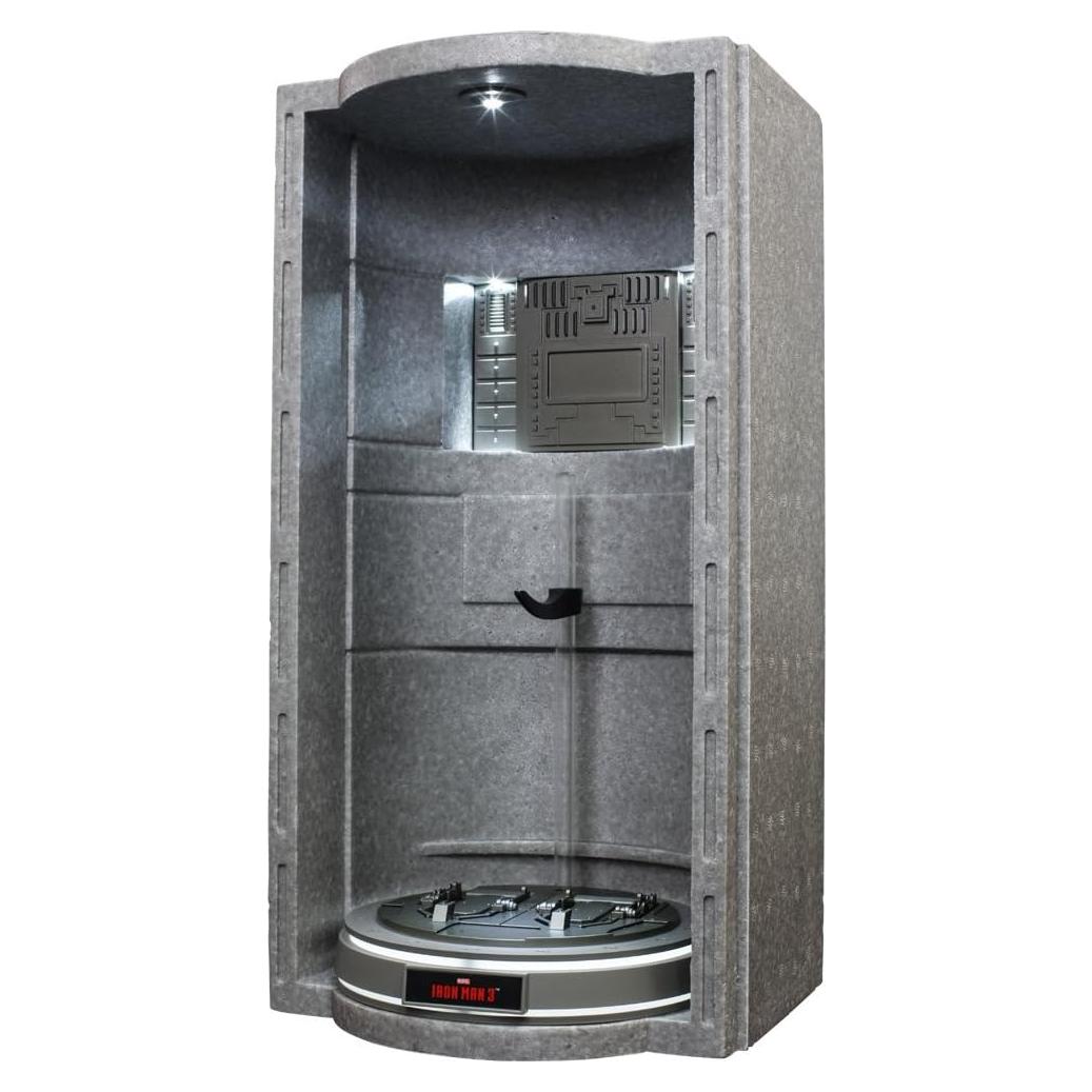 Diorama Sala de Armaduras Hot Toys Iron Man 3 Protocolo Fiesta