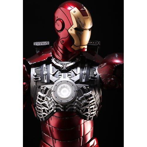 Figura de acción Iron Man Mark III Hot Toys 30 cm
