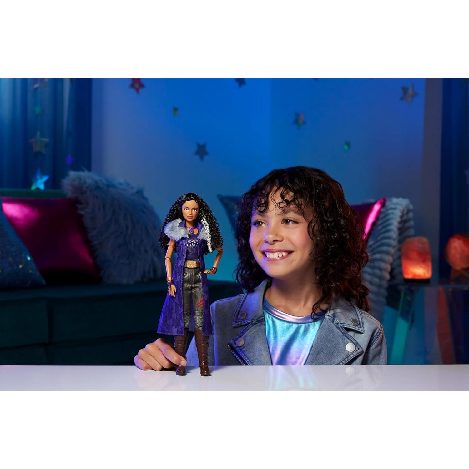 Muñeca de moda Willa Lykensen Mattel Zombies 4 con accesorios