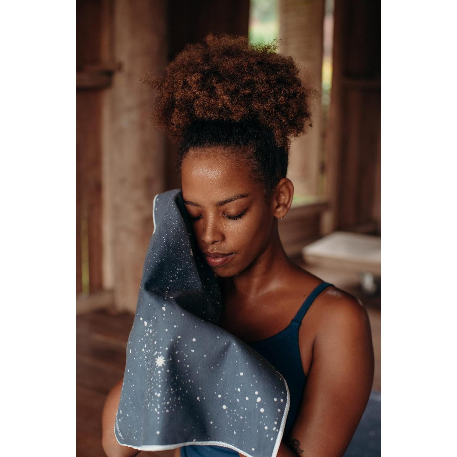 Toalla de Mano Antideslizante Yoga Design Lab Celestial 61x38cm