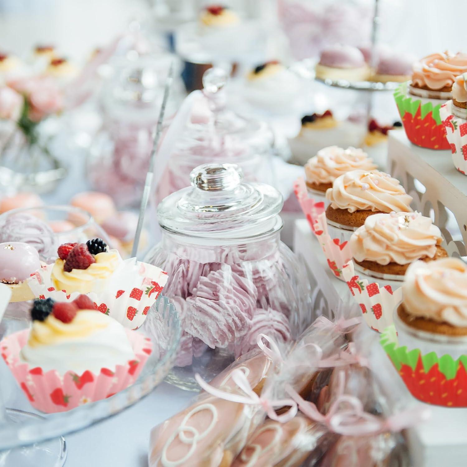 Jetec 800 Pcs Cupcake Liners Cupcake Wrappers Grease Proof Blue Muffin Liners Disposable Cupcake Papers Baking Cups for Baking Weddings Party (Strawberry, 1.38 x 0.79 inch)