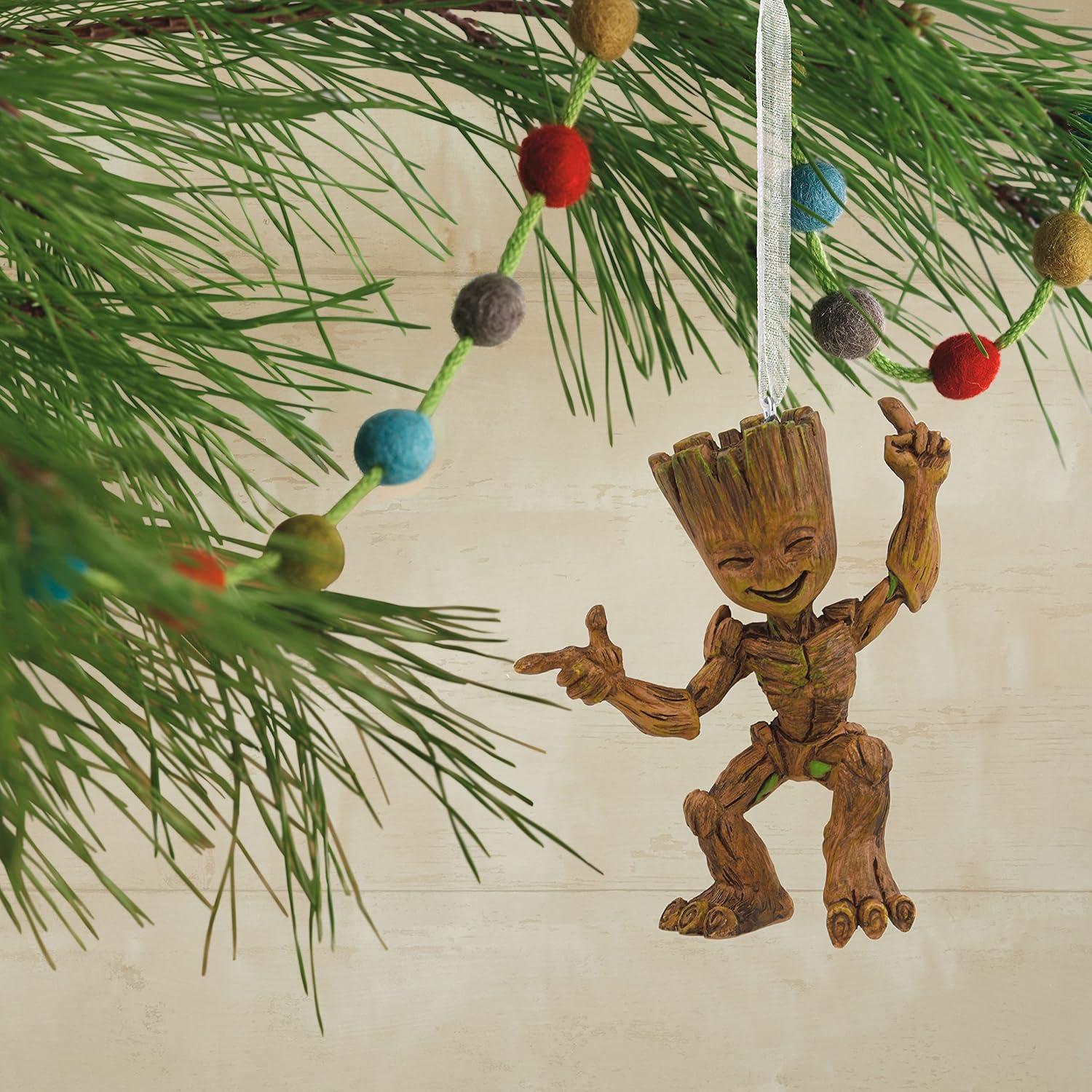 Adorno de Navidad Groot Hallmark 6.99x7.62 cm Coleccionable