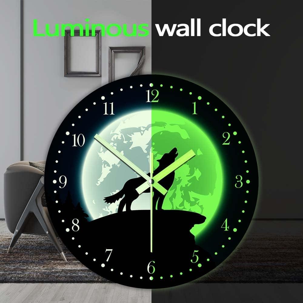 Reloj de Pared Lobo Brillante en la Oscuridad 30 cm The Geeky Days
