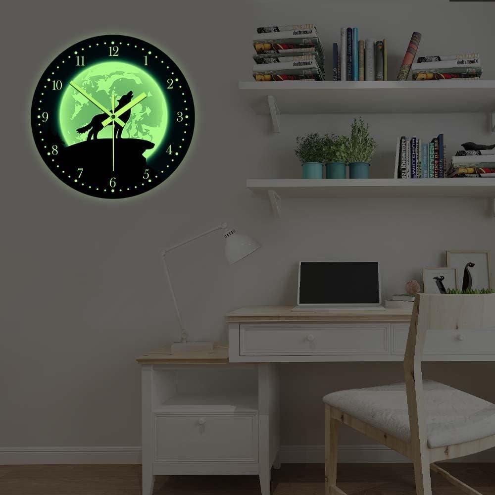 Reloj de Pared Lobo Brillante en la Oscuridad 30 cm The Geeky Days