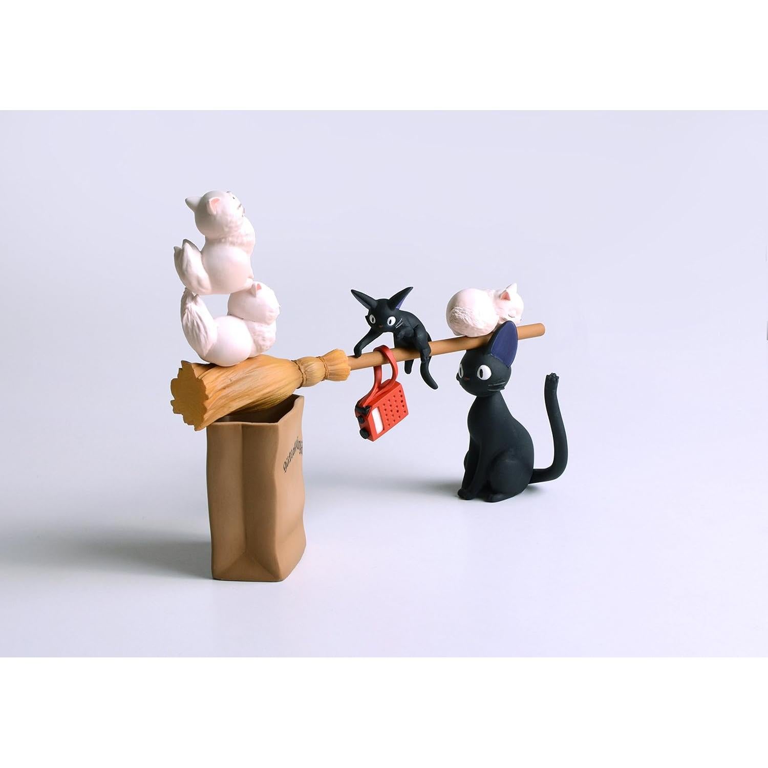 Figura Apilable Jiji Ensky - Servicio de Entrega de Kiki