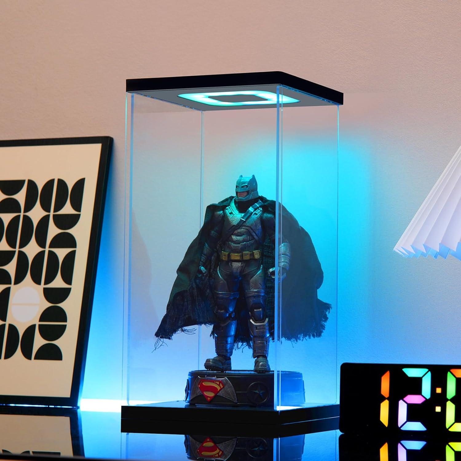 Caja de Exhibición Acrílica con Luz LED AZEYN 15.24x15.24 cm