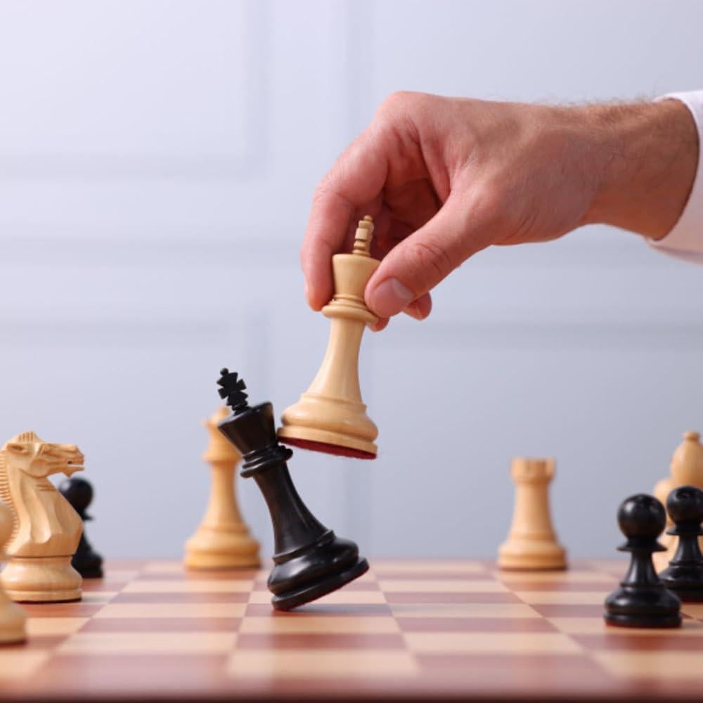 Juego Combo 7-en-1 Hey! Play! para 4 Jugadores - Ajedrez, Ludo y Más