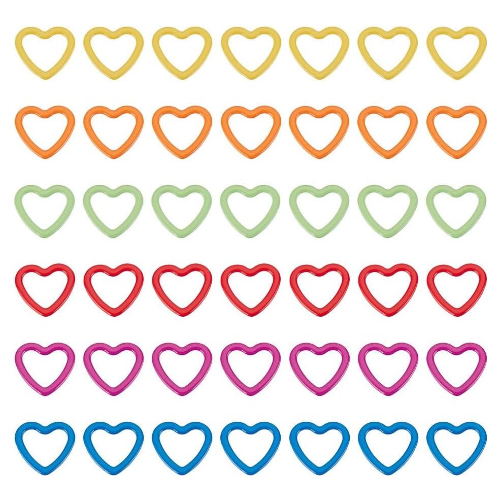 72Pcs 6 Colors Heart Metal Stitch Markers Safety Pins Mixed Color Charms Crochet Baking Paint Iron Pendant Clothing Tag Knitting Stitch Markers for DIY Project Sewing Craft