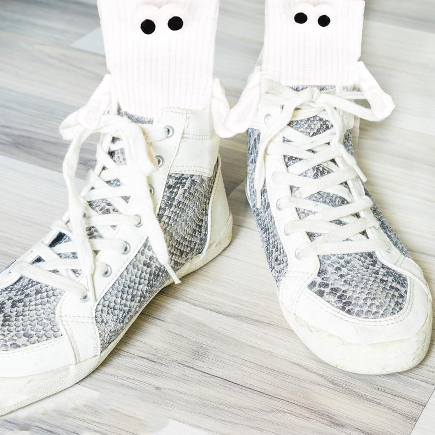 3 Pares de Calcetines de Amistad 3D con Manos Magnéticas