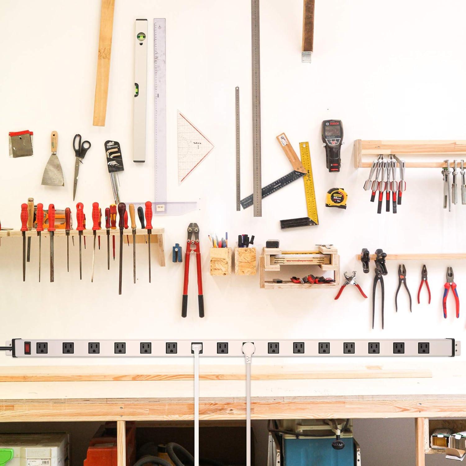 Regleta de Metal JUNNUJ 16 Salidas 1.22m 15A Plata