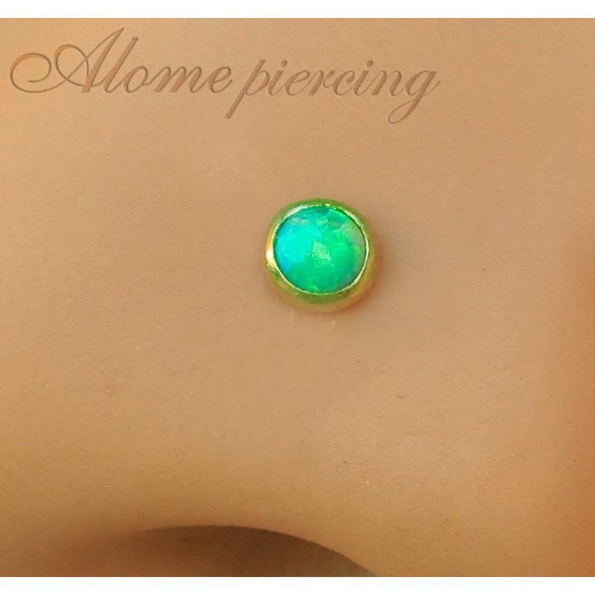 Estudio de Nariz de Ópalo Verde 3mm 22 Gauge Oro 14k