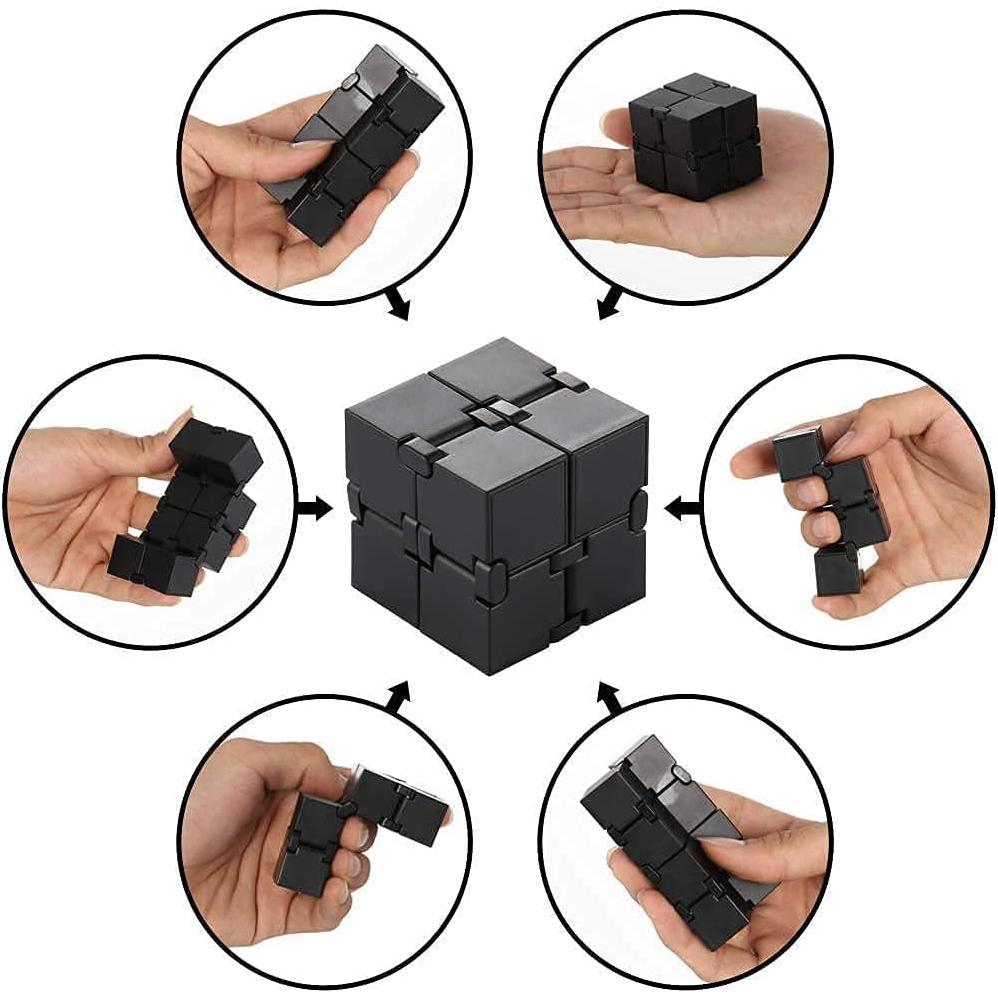 Cubo Infinito Antiestrés SMALL FISH 3.81 cm Negro