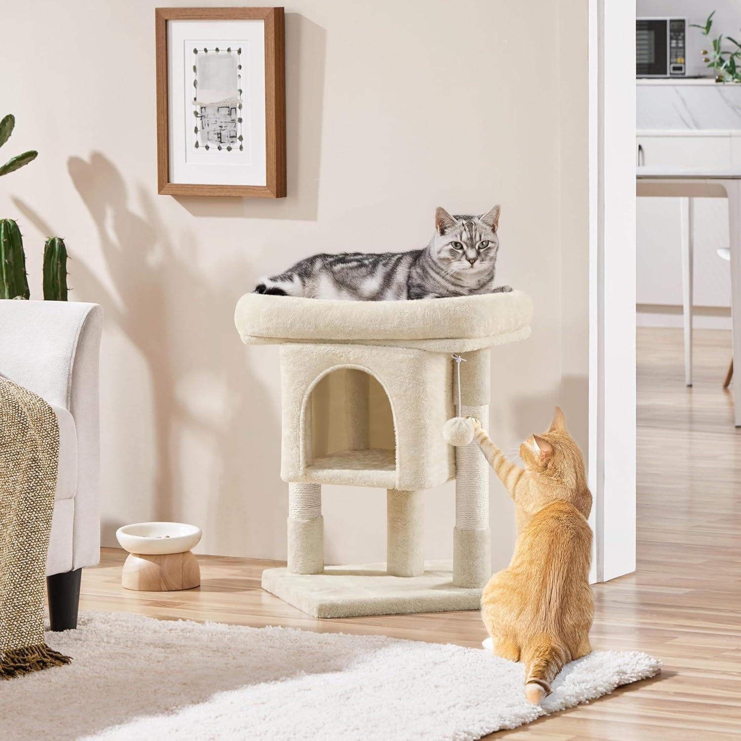 Torre para Gatos Yaheetech 60 cm con Rascador y Perchero Beige