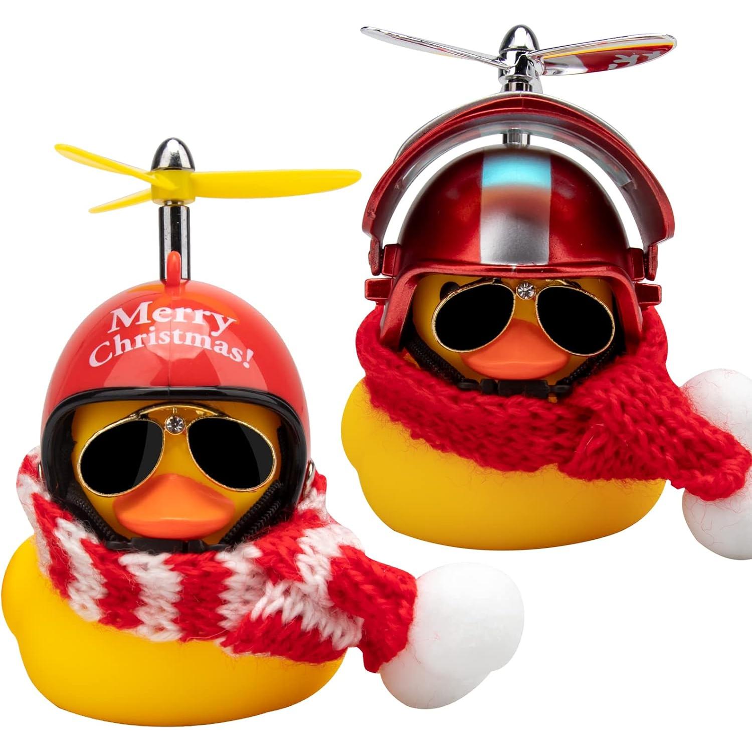 Ornamento de coche pato de goma Wonuu con casco y bufanda