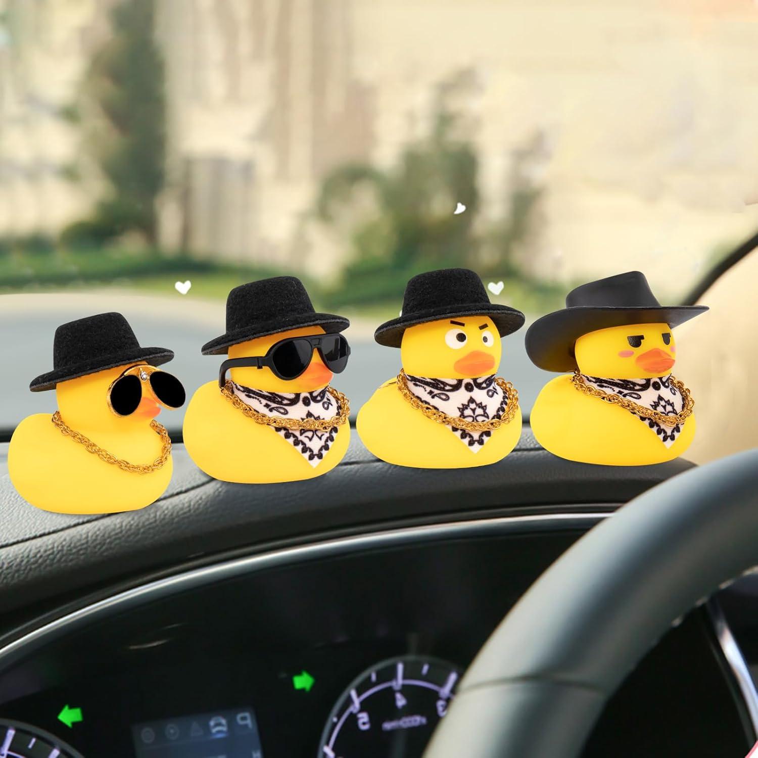 Pato de Goma Wonuu con Sombrero y Gafas para Auto