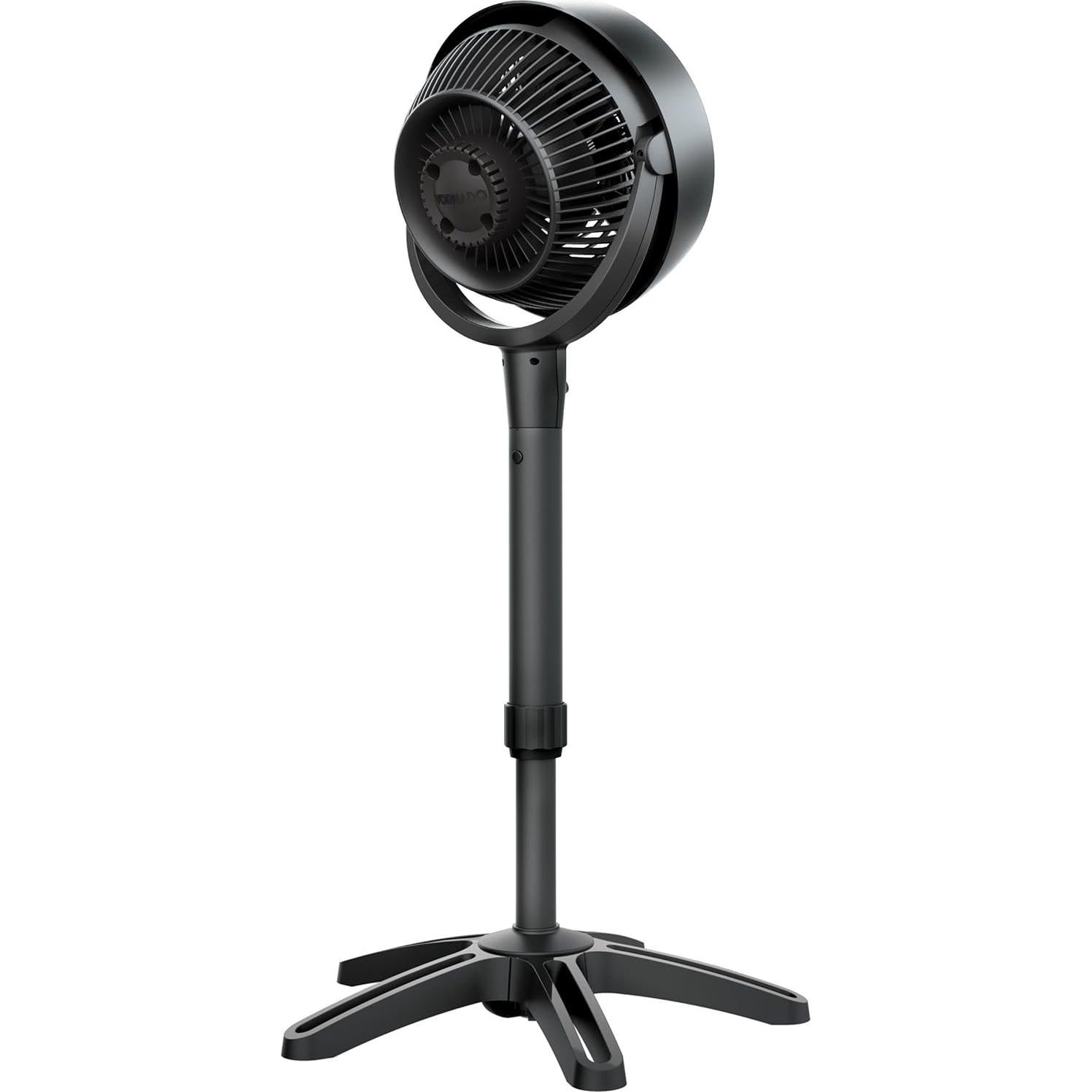 Ventilador de Pedestal Vornado 683, 3 Velocidades, Altura Ajustable 81-97 cm, Negro