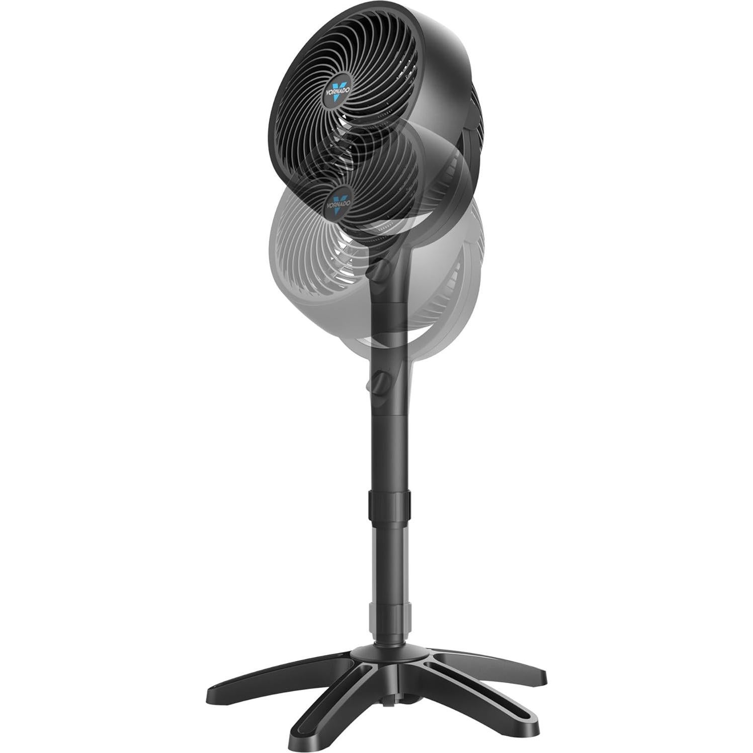 Ventilador de Pedestal Vornado 683, 3 Velocidades, Altura Ajustable 81-97 cm, Negro