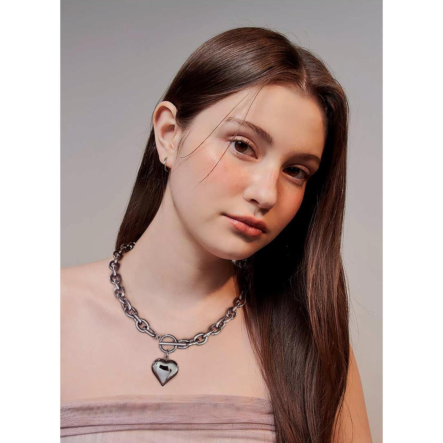 Collar Chunky de Oro 18K con Colgante de Corazón para Mujeres