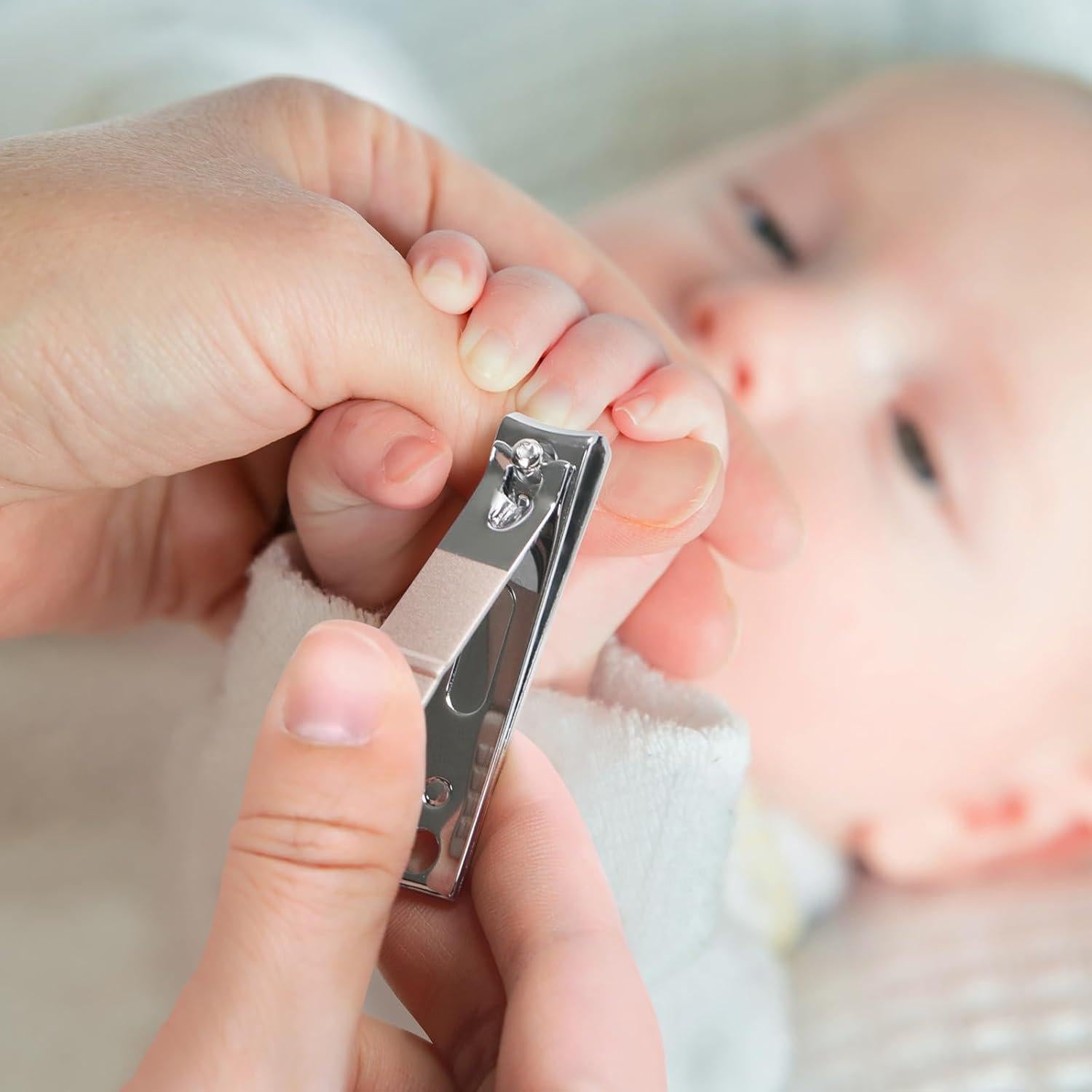 Cortauñas para Bebés Haakaa 6 en 1 con Estuche Verde