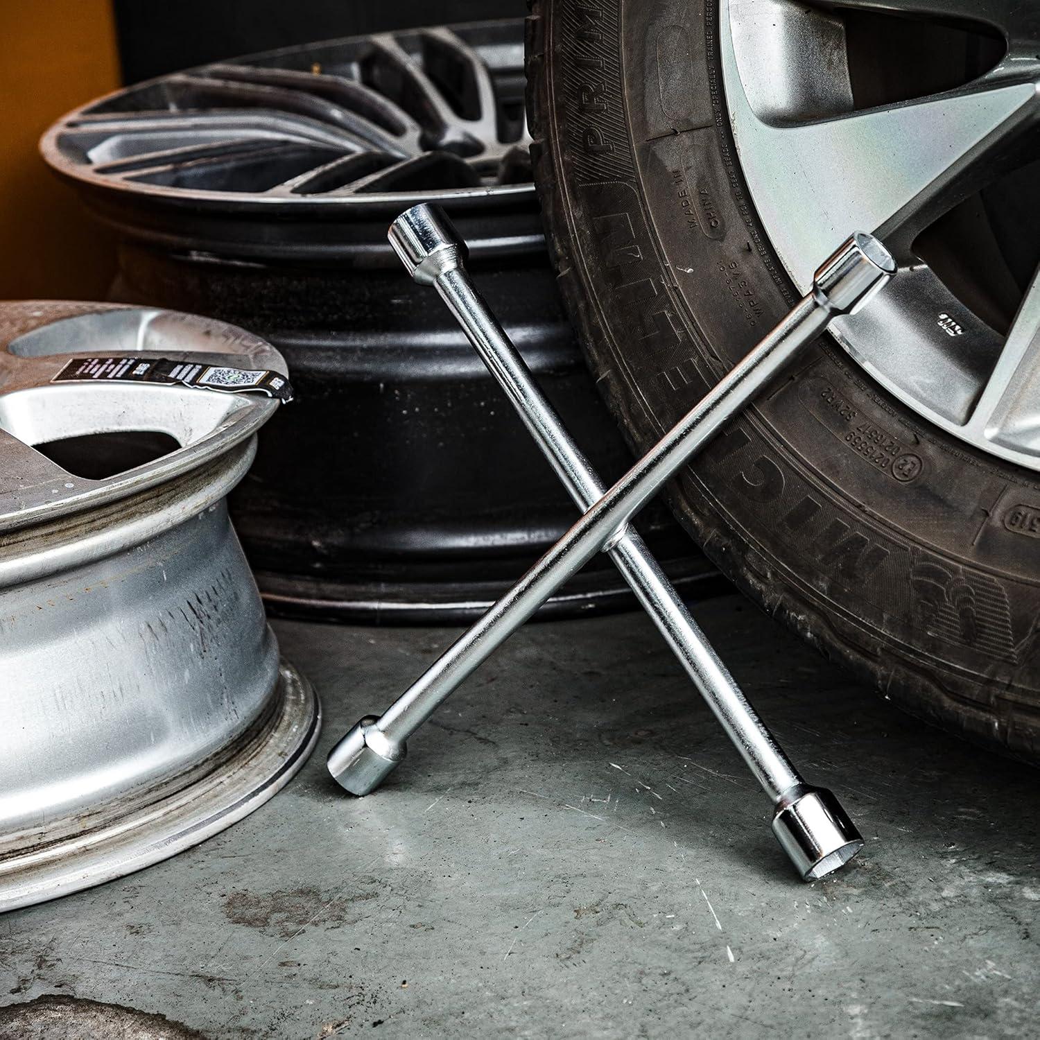 Llave de Tuerca Cartman 35.56 cm Acero al Carbono Cromado