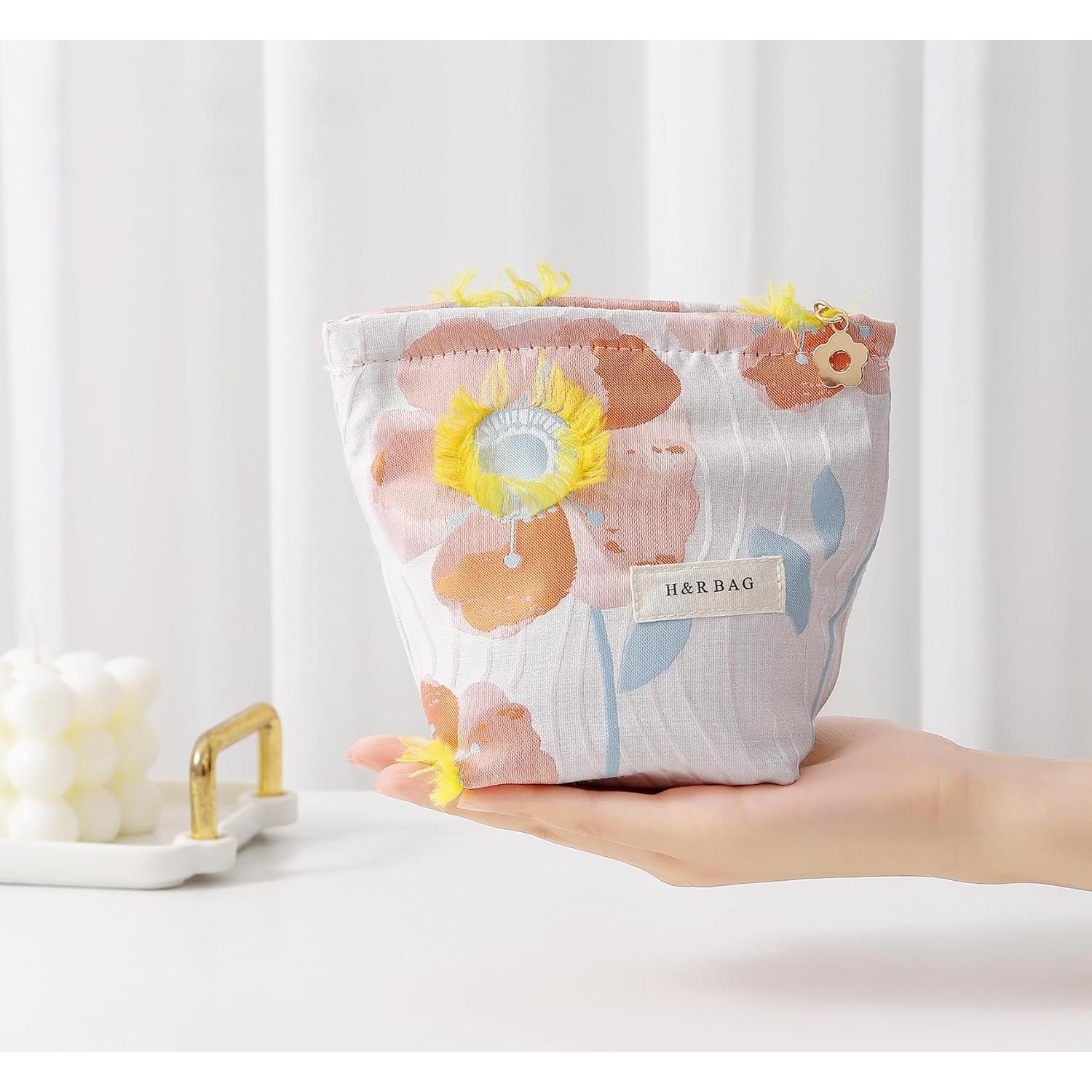 Set de 2 Bolsas de Maquillaje Getgto, Floral y Compacto