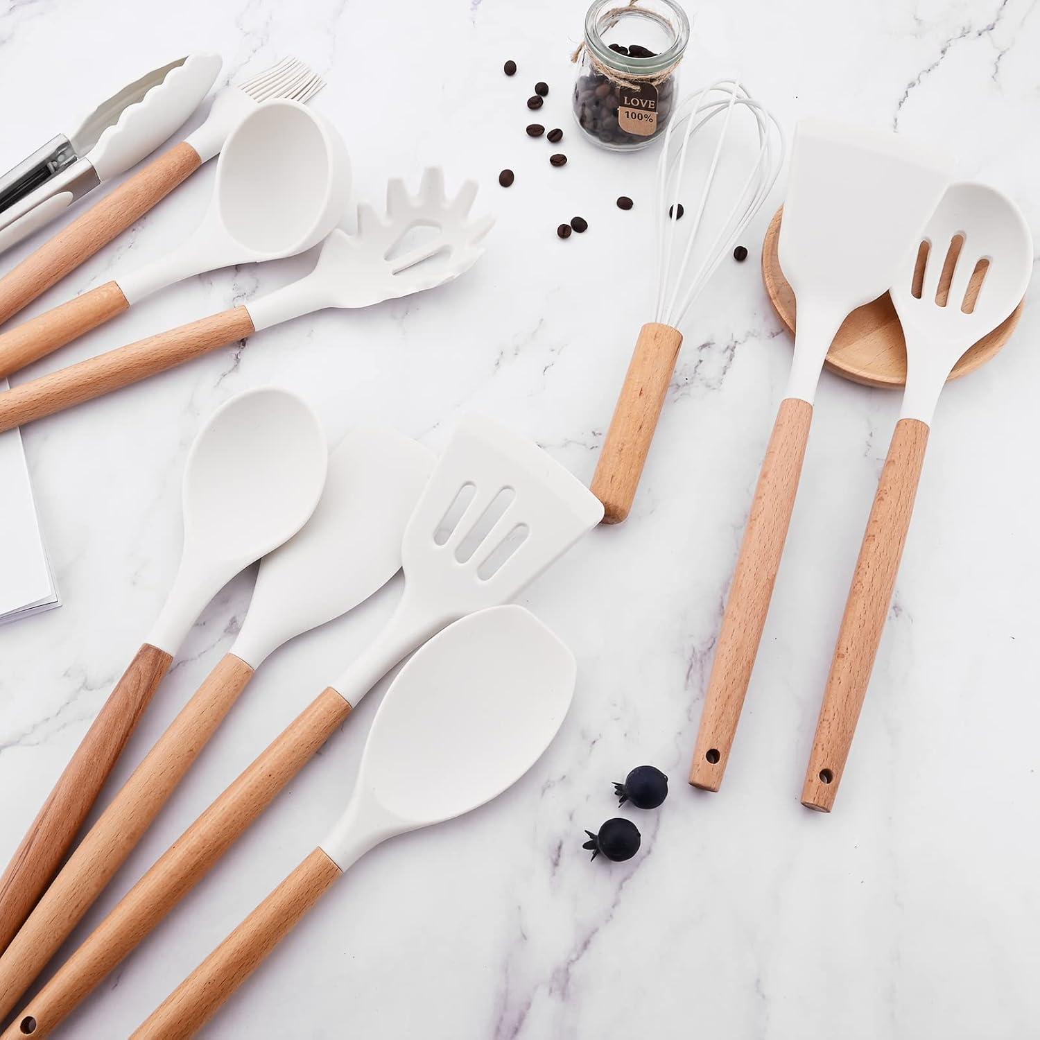 Cuchara Sólida de Silicona Blanca BRIIEC con Mango de Madera