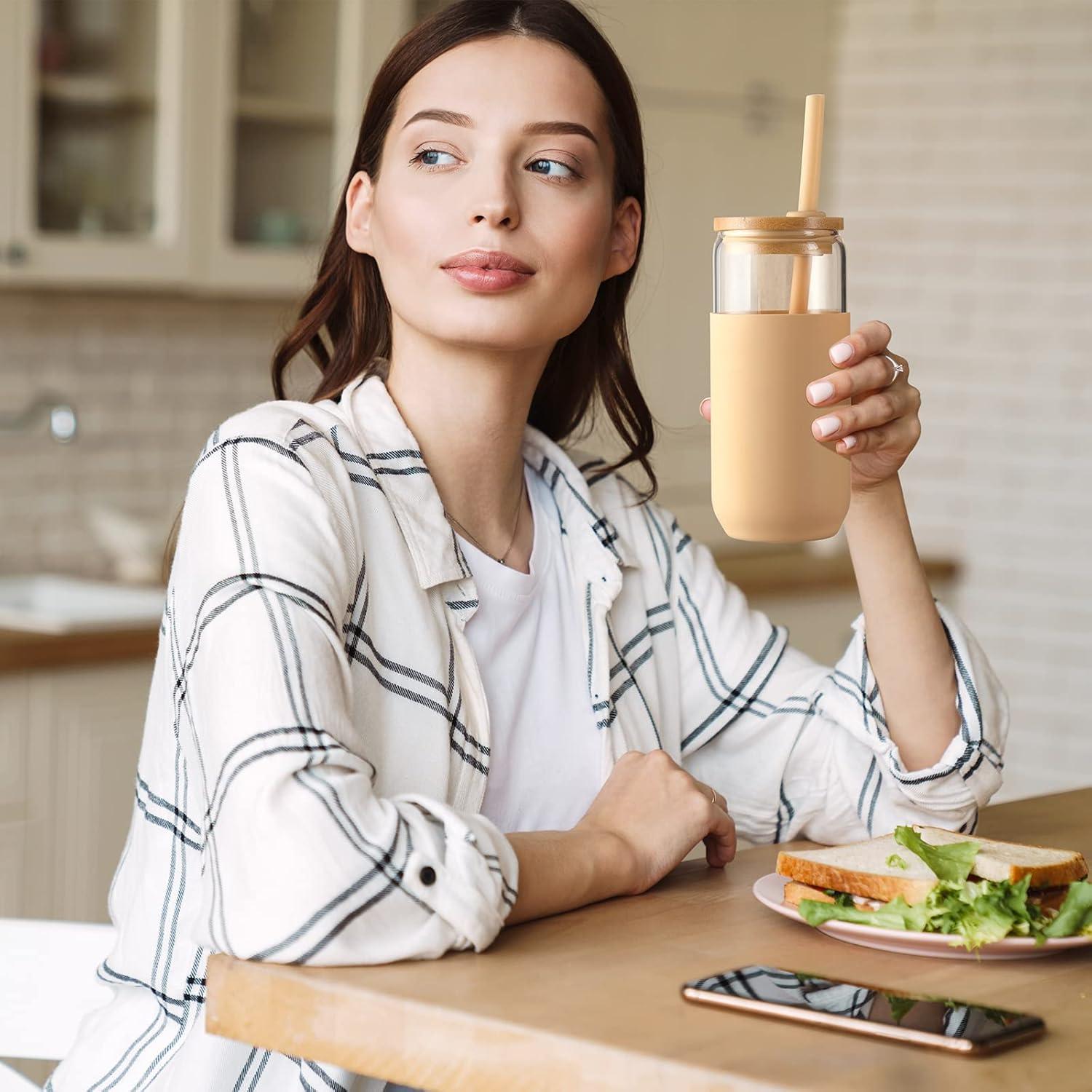 Taza de Vidrio 590ml VITEVER con Manga Silicona Ámbar