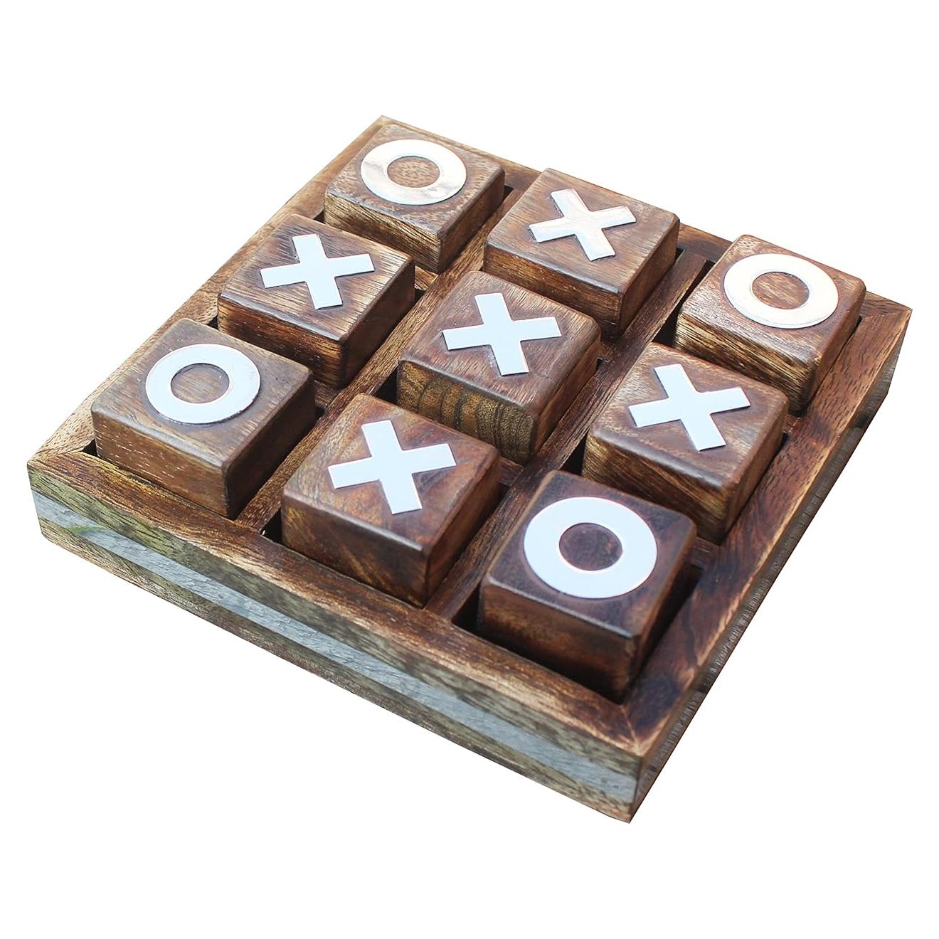 Juego de Tres en Raya de Madera Quemada | Decoración y Diversión