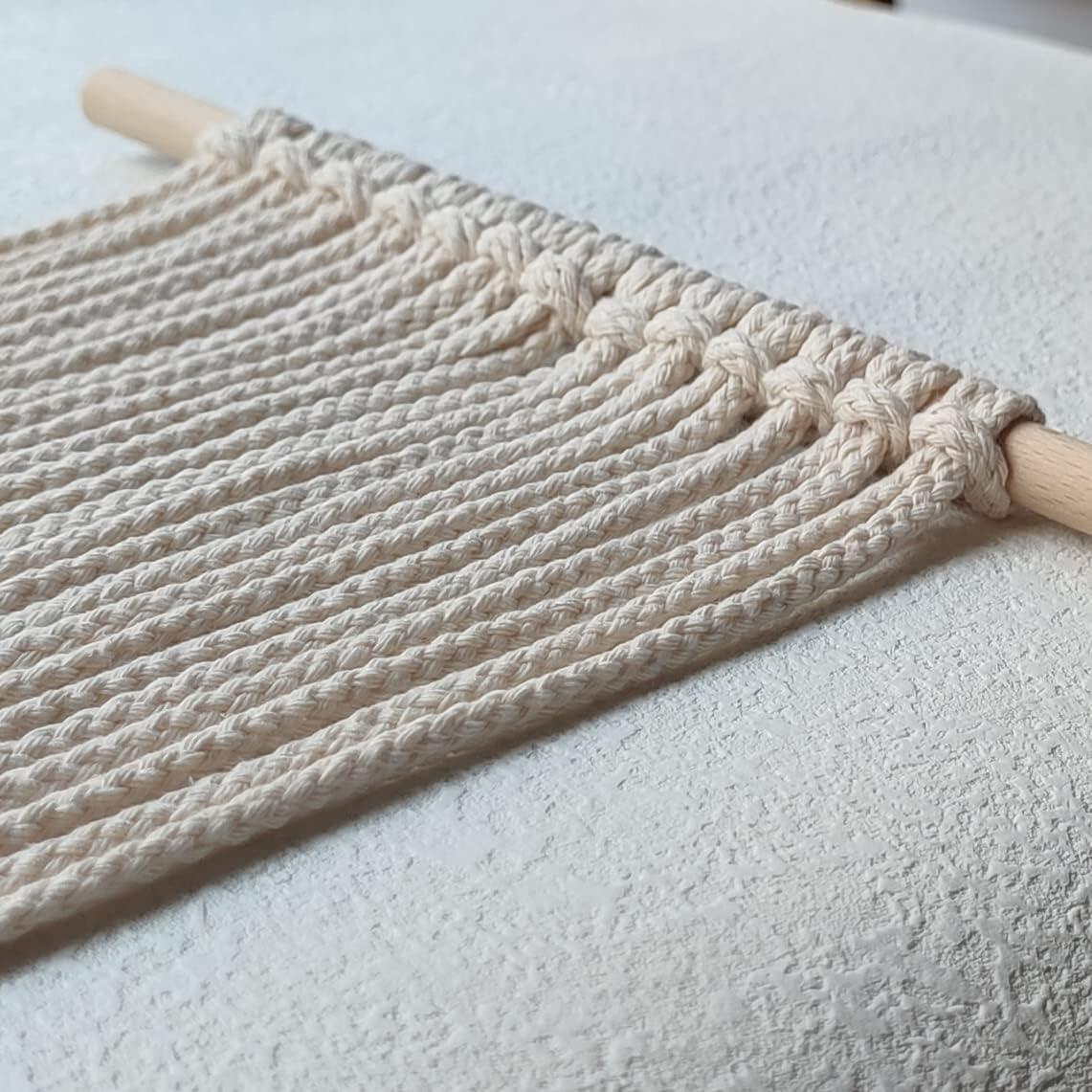 Cordón de macramé trenzado CAQUBO 4mm x 82.29m Beige