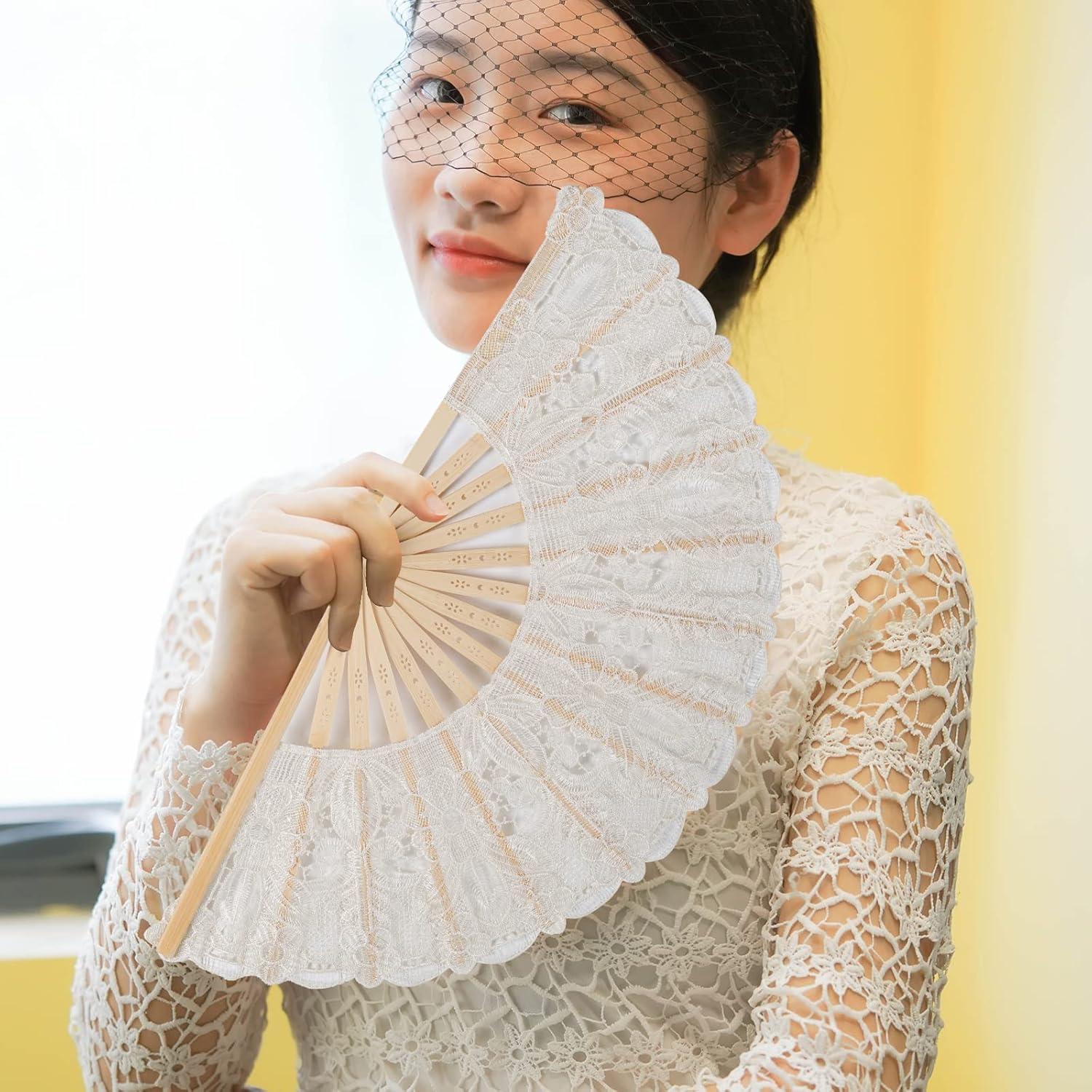 Abanico de Encaje Plegable Choyaxo Beige 43x23cm para Bodas