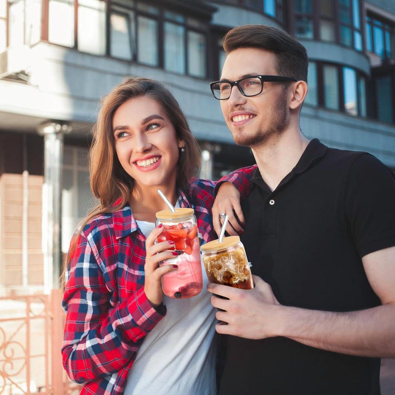 Juego de Tazas de Vidrio 20 oz con Tapa y Popote DAMCONME