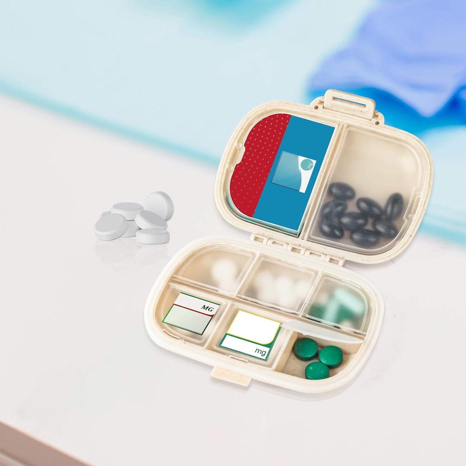 Organizador de Pastillas Portátil Fouews 8 Compartimentos Beige