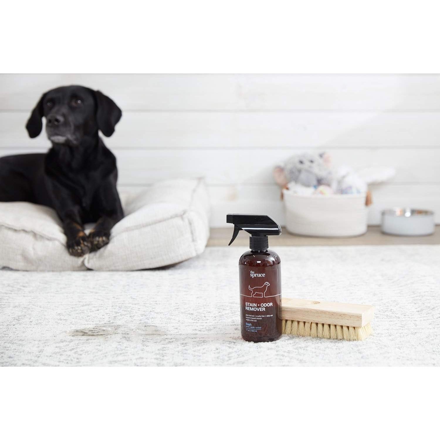 Eliminador de Manchas y Olores The Spruce 482.8 ml Enzimas Naturales